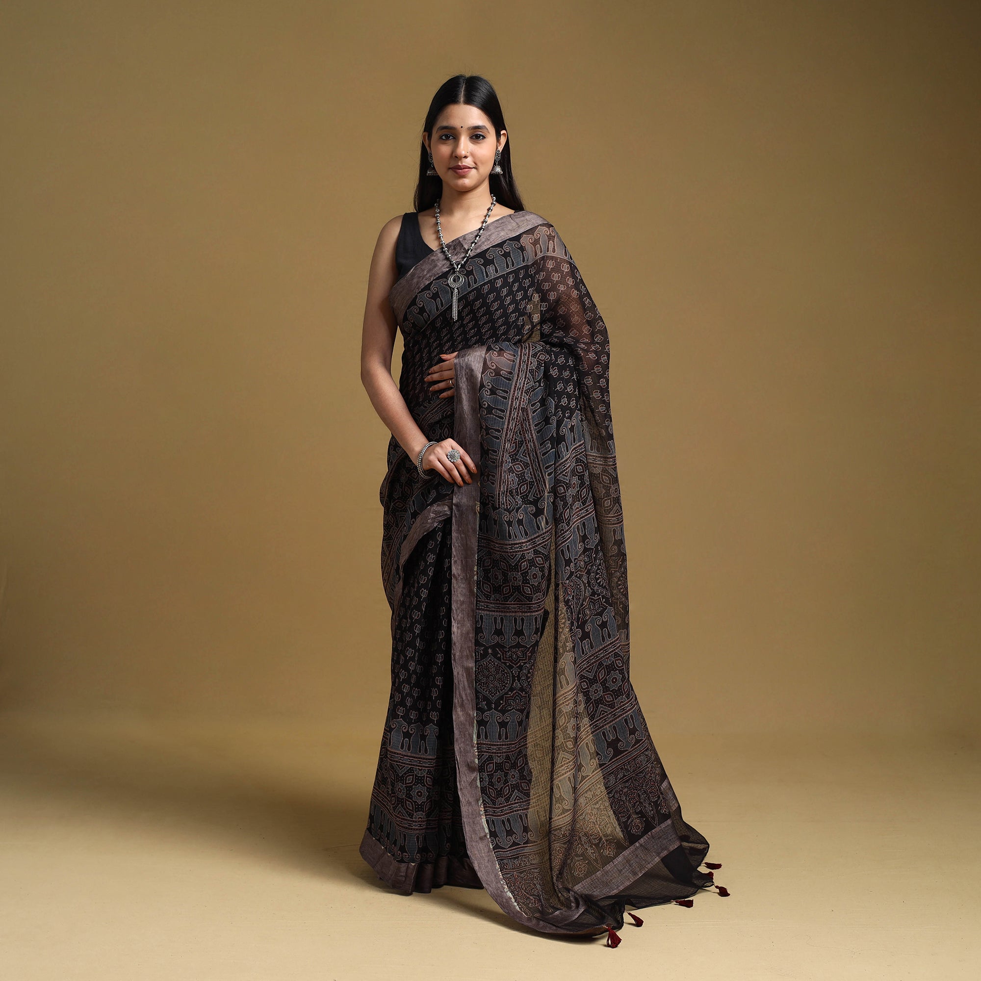 KACHCHH JI CHHAAP Black - Natural Dyed Block Print Kota Doria Cotton Ajrakh Saree 09