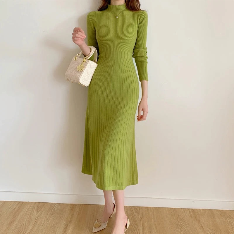 Alamode By Akanksha Misty Premium Woolen Knitted Midi Dress