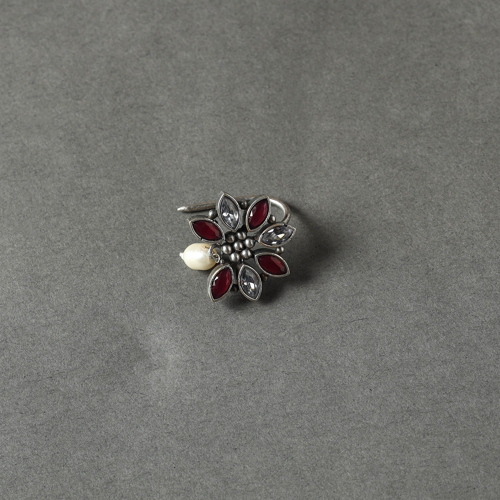 WHITE RIVER STORIES Antique Silver Finish Oxidised Brass Base Stone Work Juda Pin