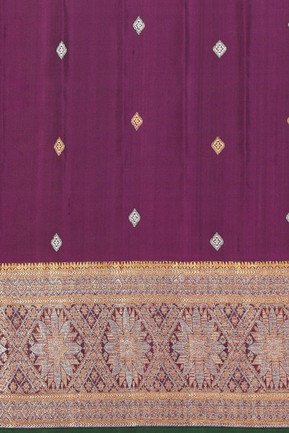 Kalanjali Gadwal Silk Grey Saree – Women's - view 3