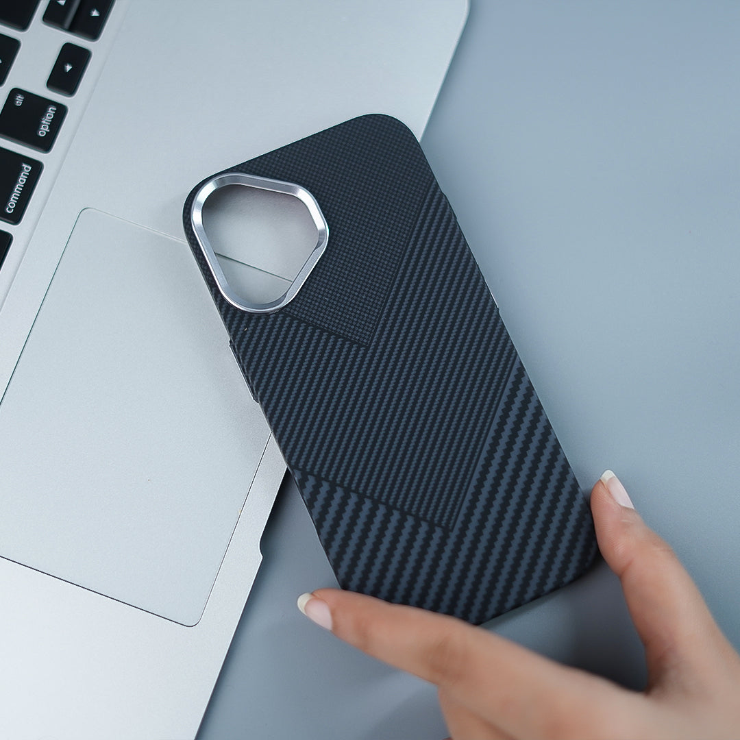 Million Cases iPhone 16 Series Rugged Elite Carbon Fiber Armor Case - view 8