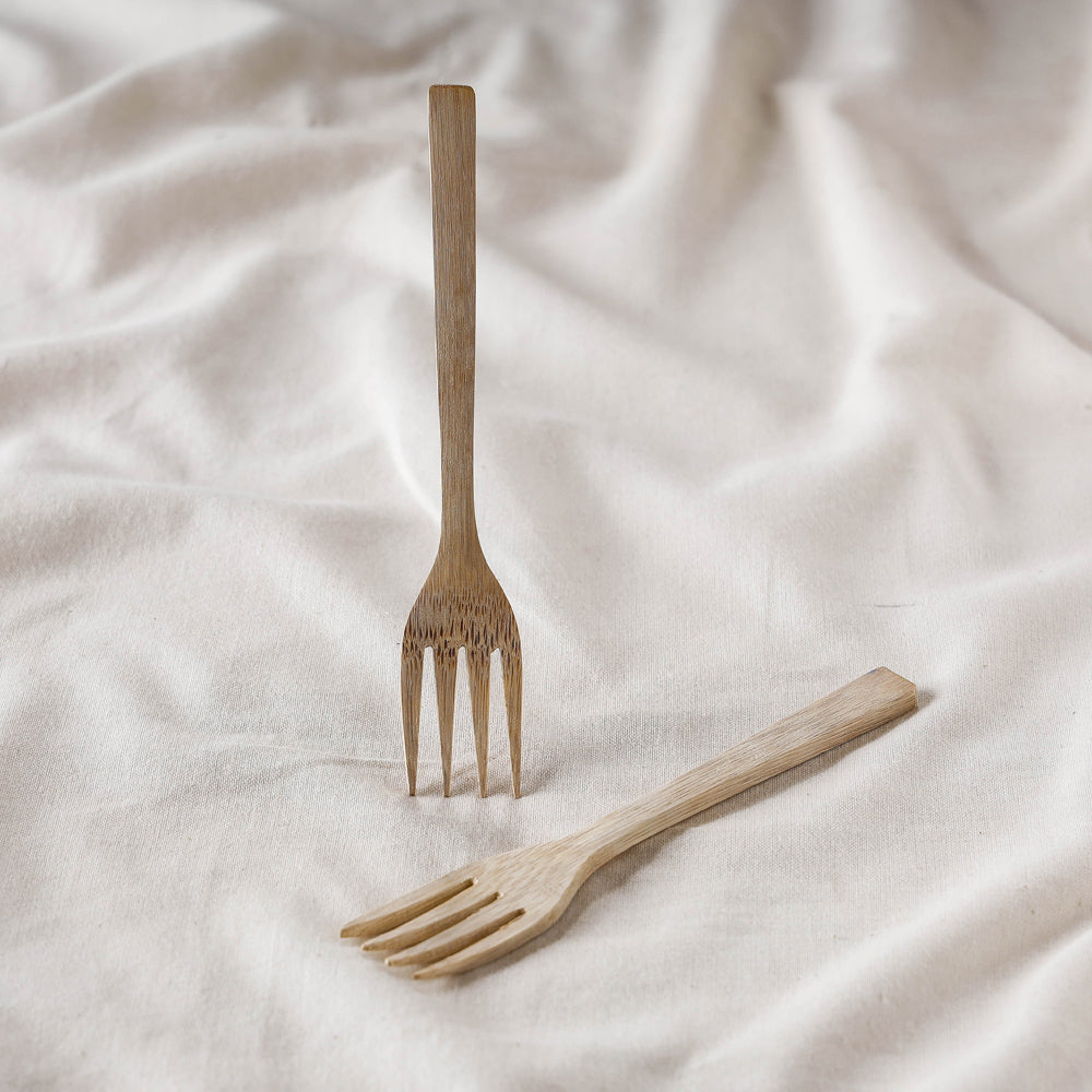 ITOKRI CRAFTS INITIATIVE Beige - Handcrafted Wooden Fork (Set of 2) - view 3