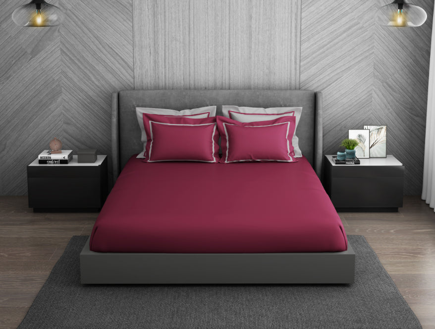 Spaces India Solid Sangaria - Dark Violet Hygro Cotton King Size Bedsheet - Hygro By Spaces