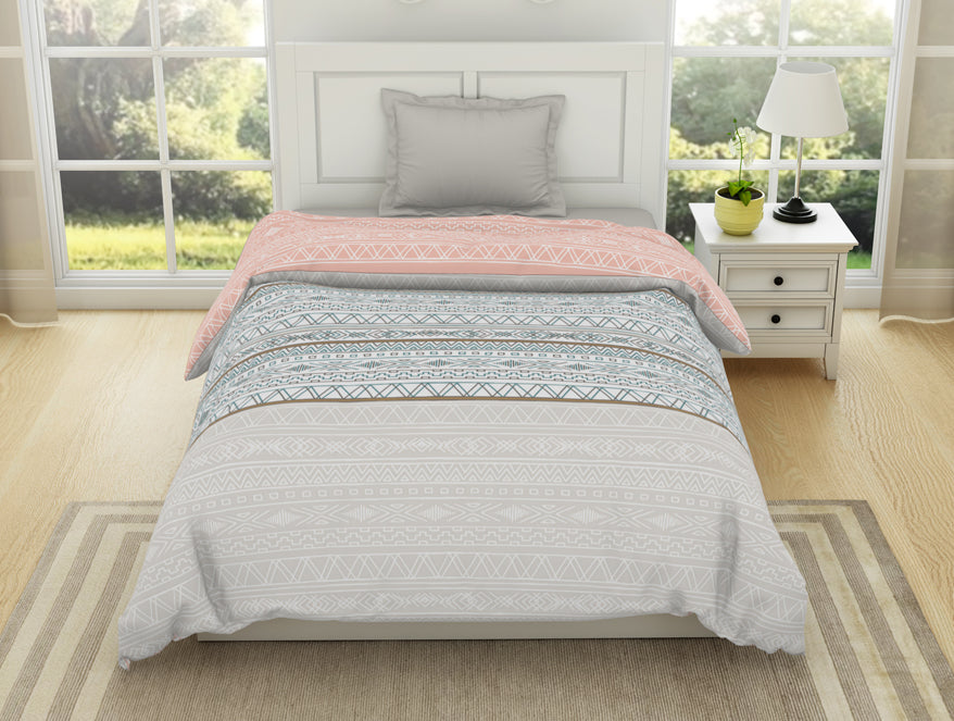 Spaces India Geometric Moon Bean - Light Beam 100% Cotton Shell Single Quilt / AC Comforter - Gypsy By Spaces