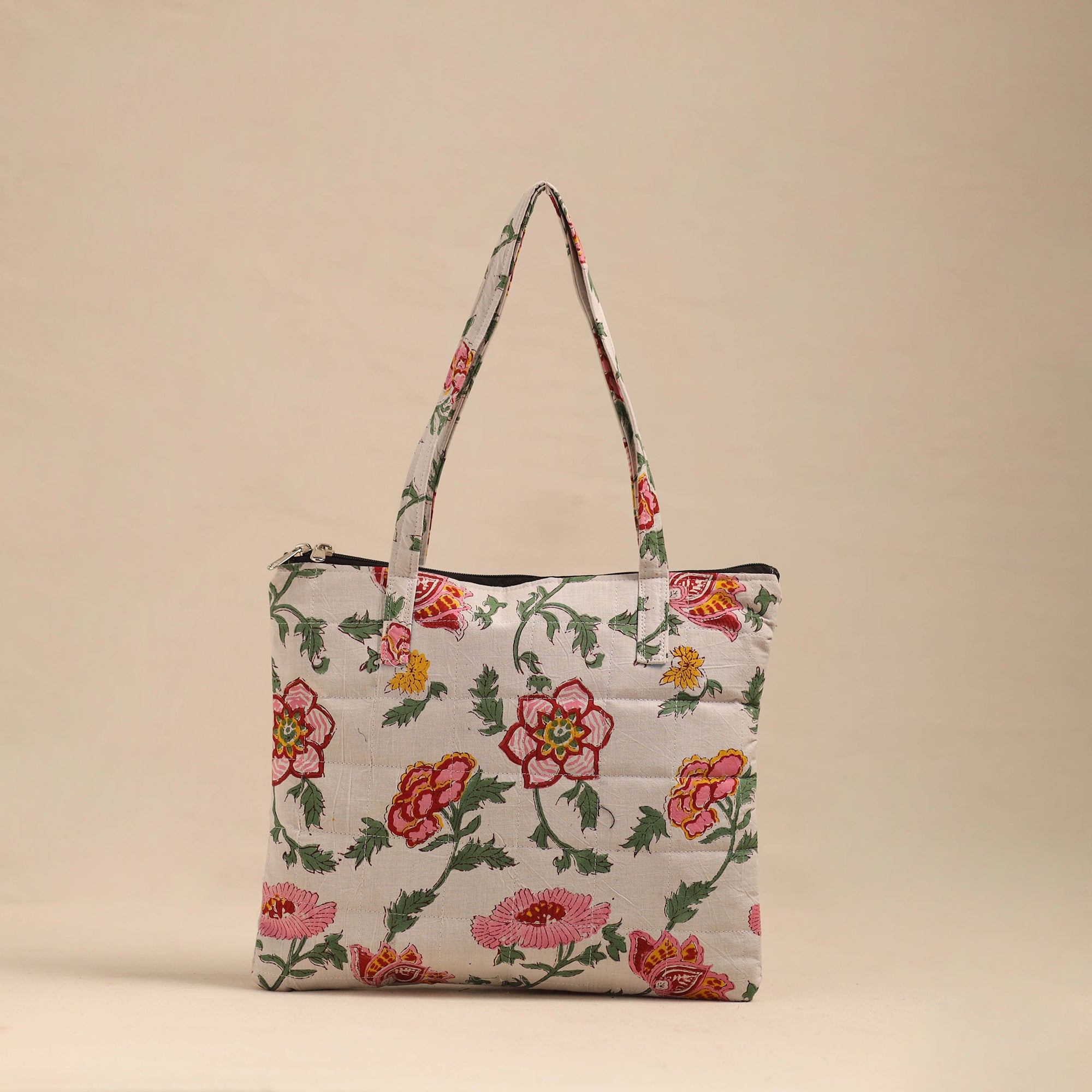 NOORI BAZAR Handmade Quilted Cotton Hand Bag 04