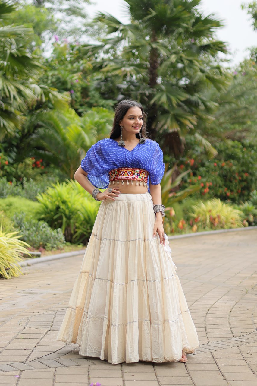 ClothsVilla Blue Elegant Lehenga with Leheriya Print Blouse - view 3