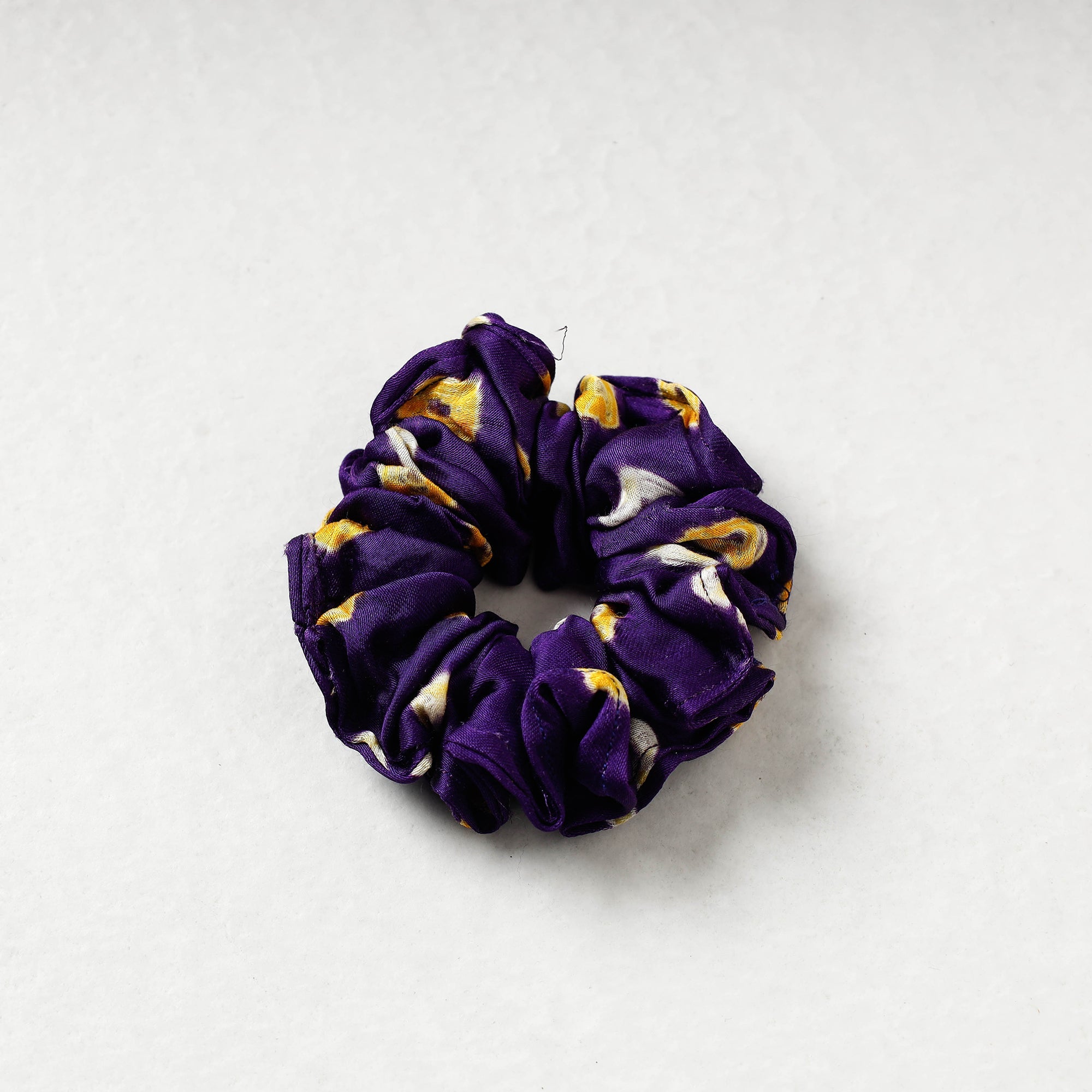 ITOKRI CRAFTS INITIATIVE Bandhani Tie-Dye Cotton Elastic Rubber Band/Scrunchie