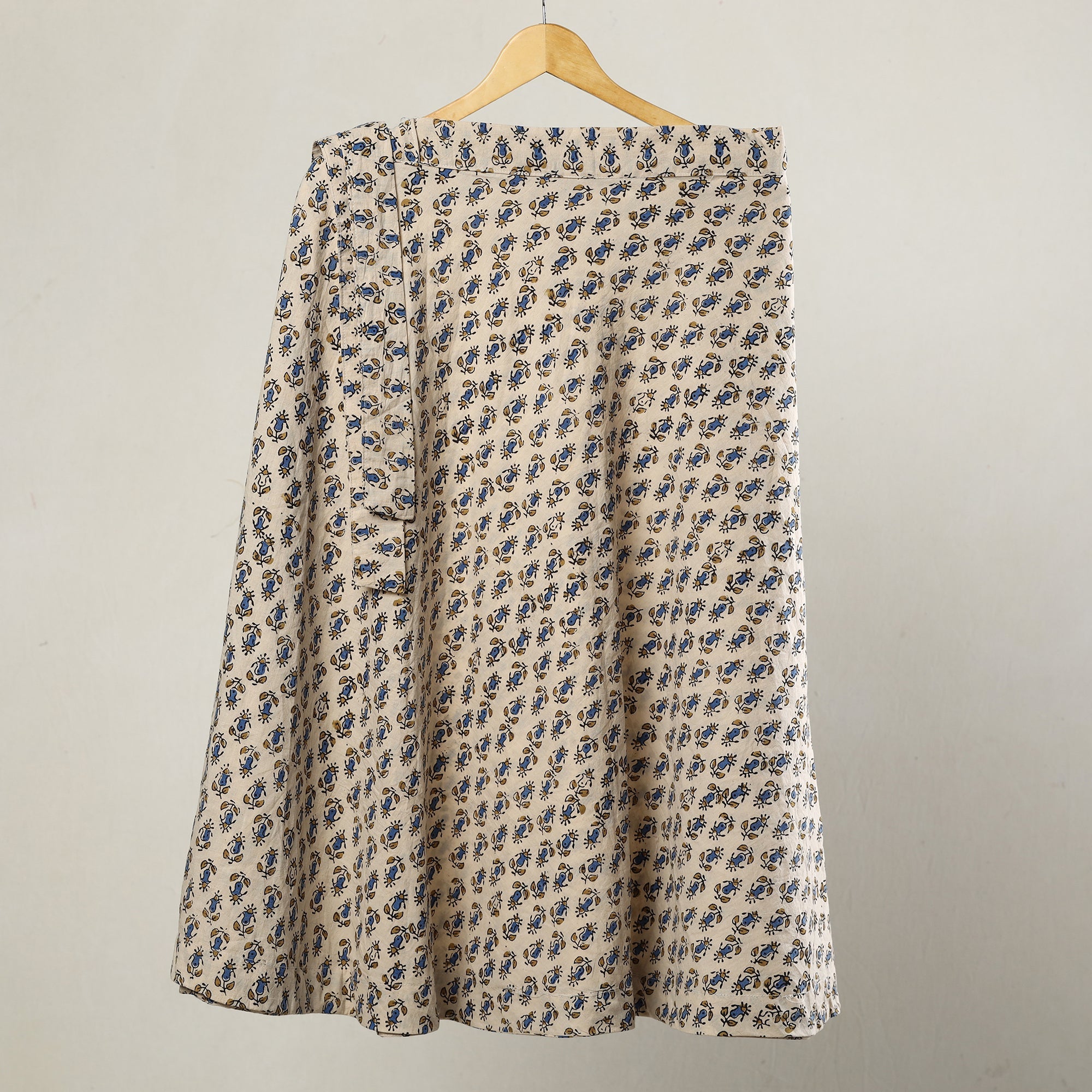 NOORI BAZAR Beige - Ajrakh Block Printed Cotton Wrap Around Skirt 07