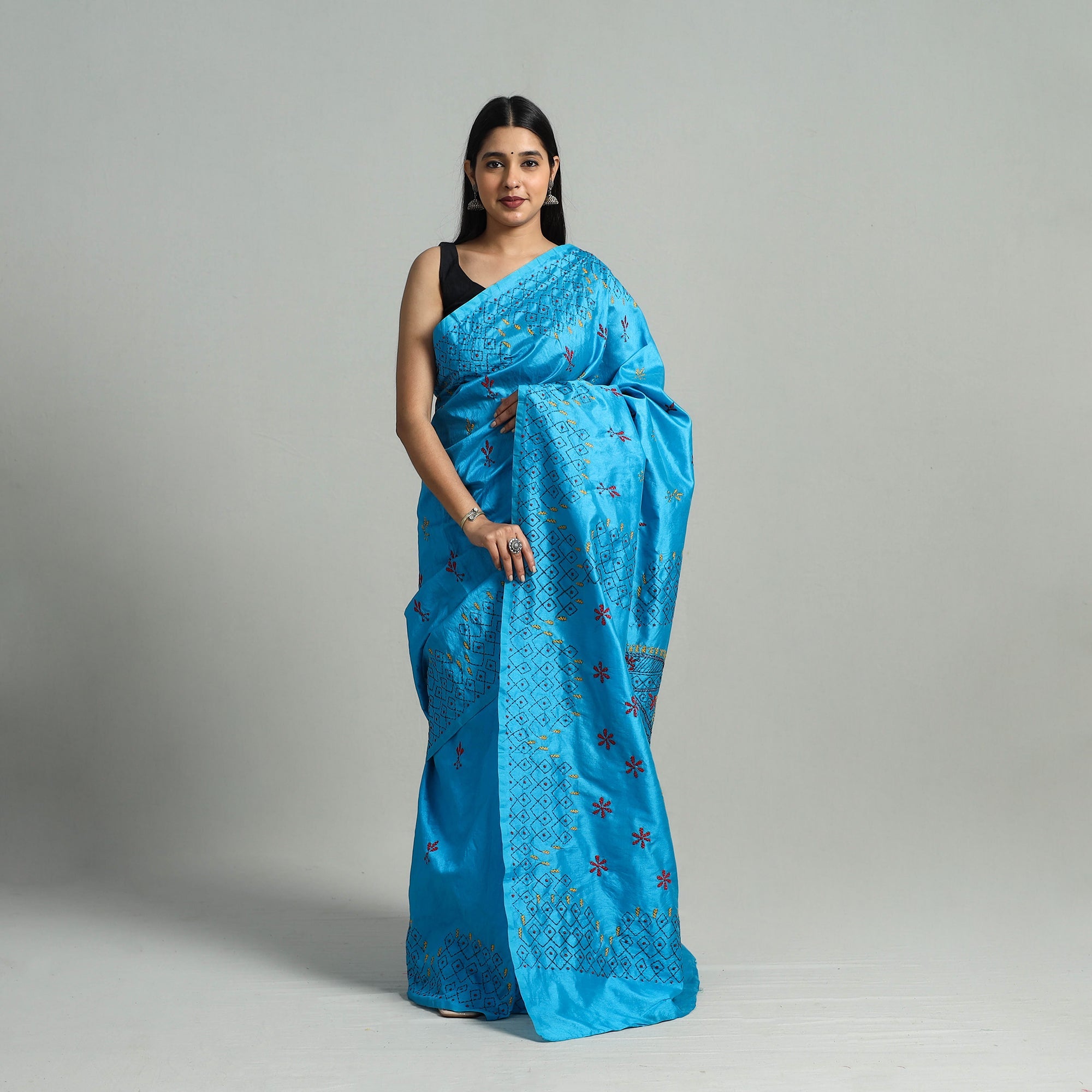 ITOKRI CRAFTS INITIATIVE Blue - Bengal Silk Nakshi Kantha Hand Embroidery Saree 09