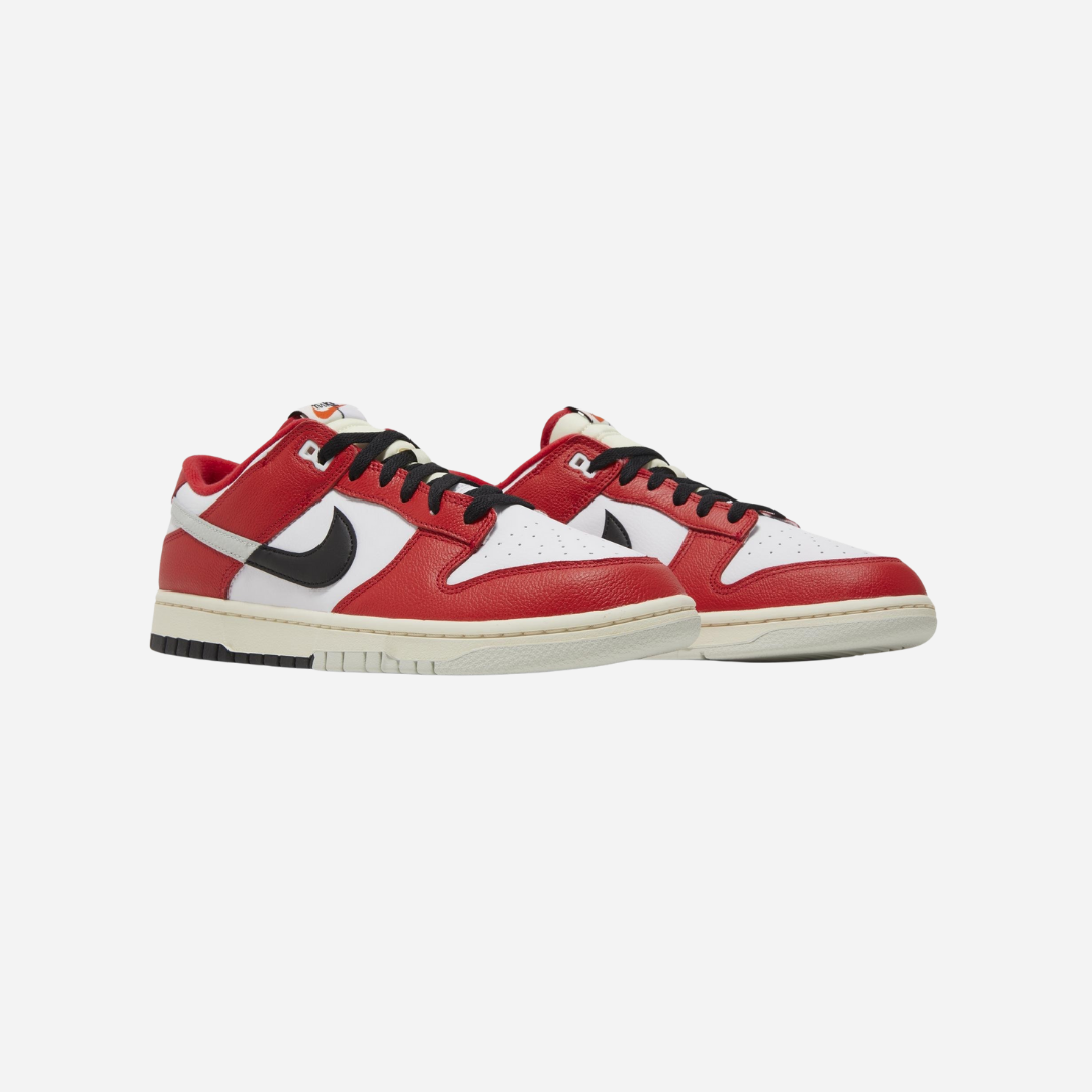 Nike Dunk Low Chicago Split - view 2
