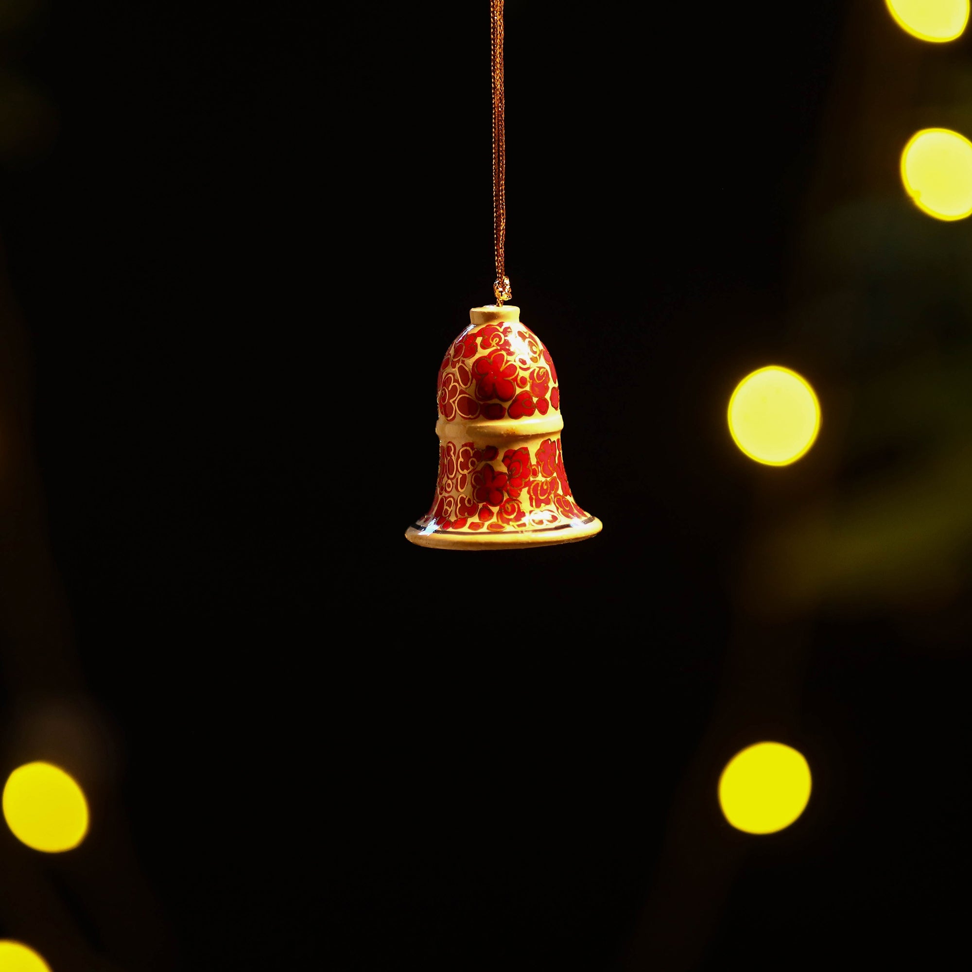 ZAHID HUSSAIN BHAT Bell - Kashmir Handpainted Christmas Decor Ornament 03