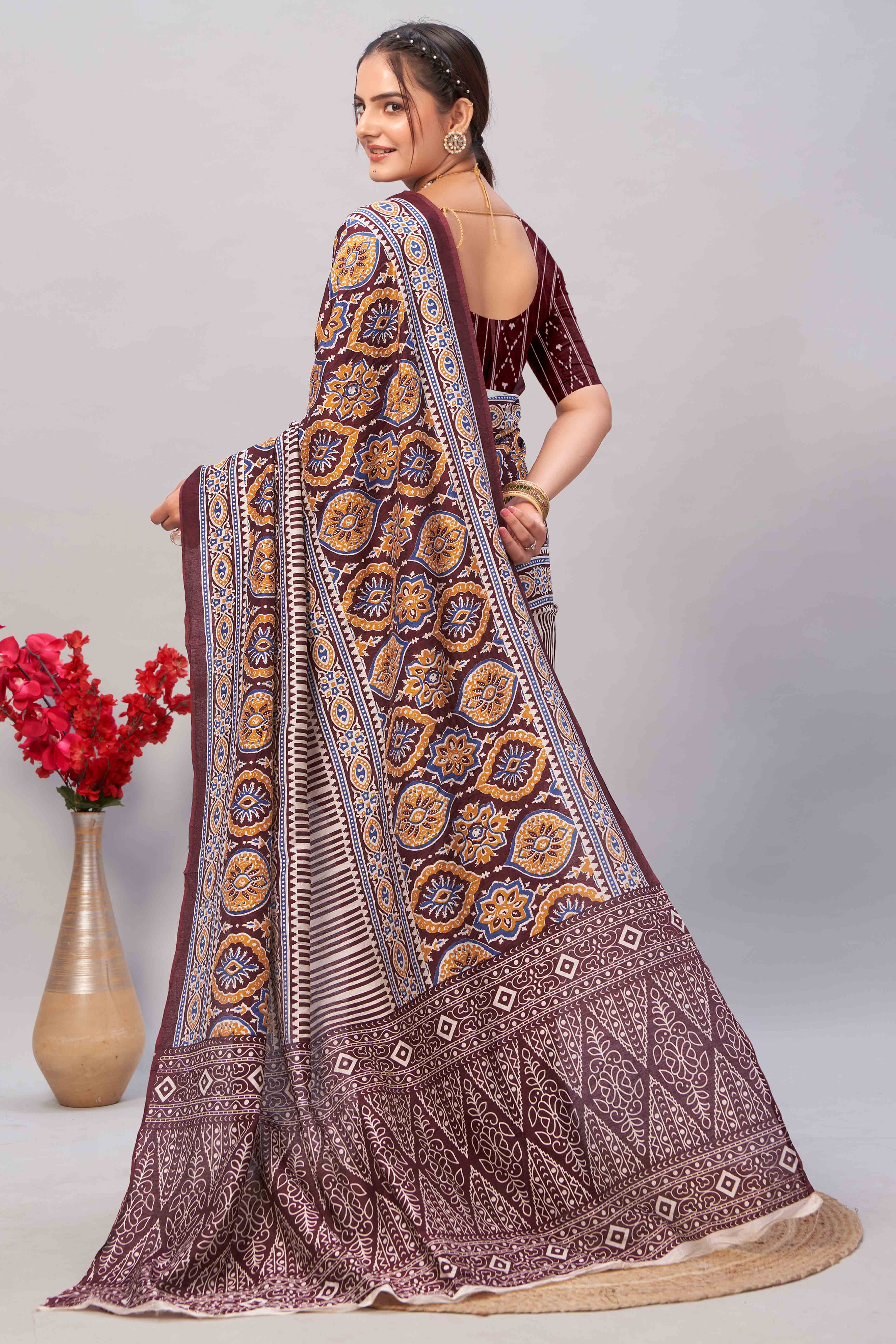 Peachmode Dark Maroon Ajrakh Printed Cotton Blend Saree - view 5