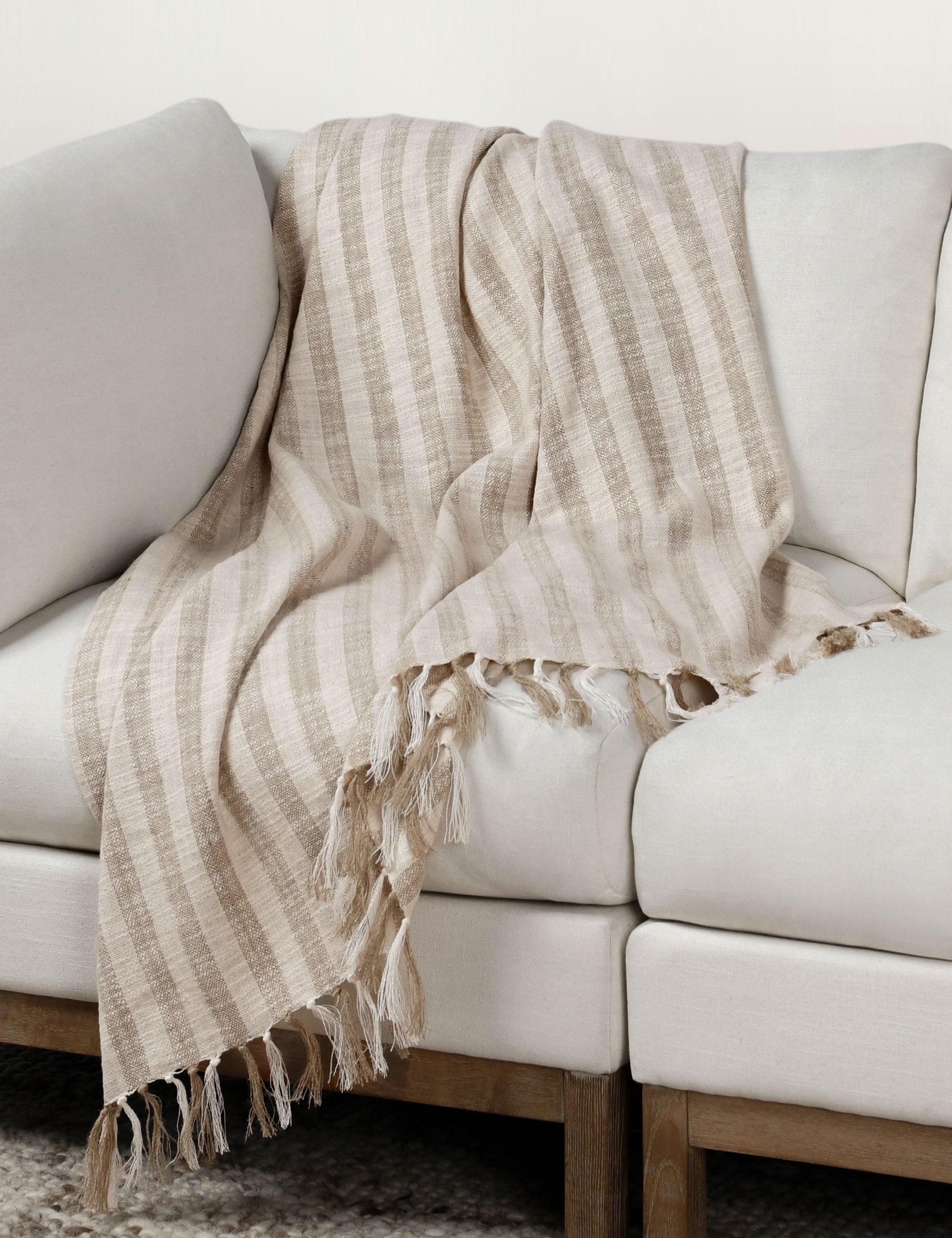 Lulu and Georgia Wednesday Throw – Natural and White - view 2