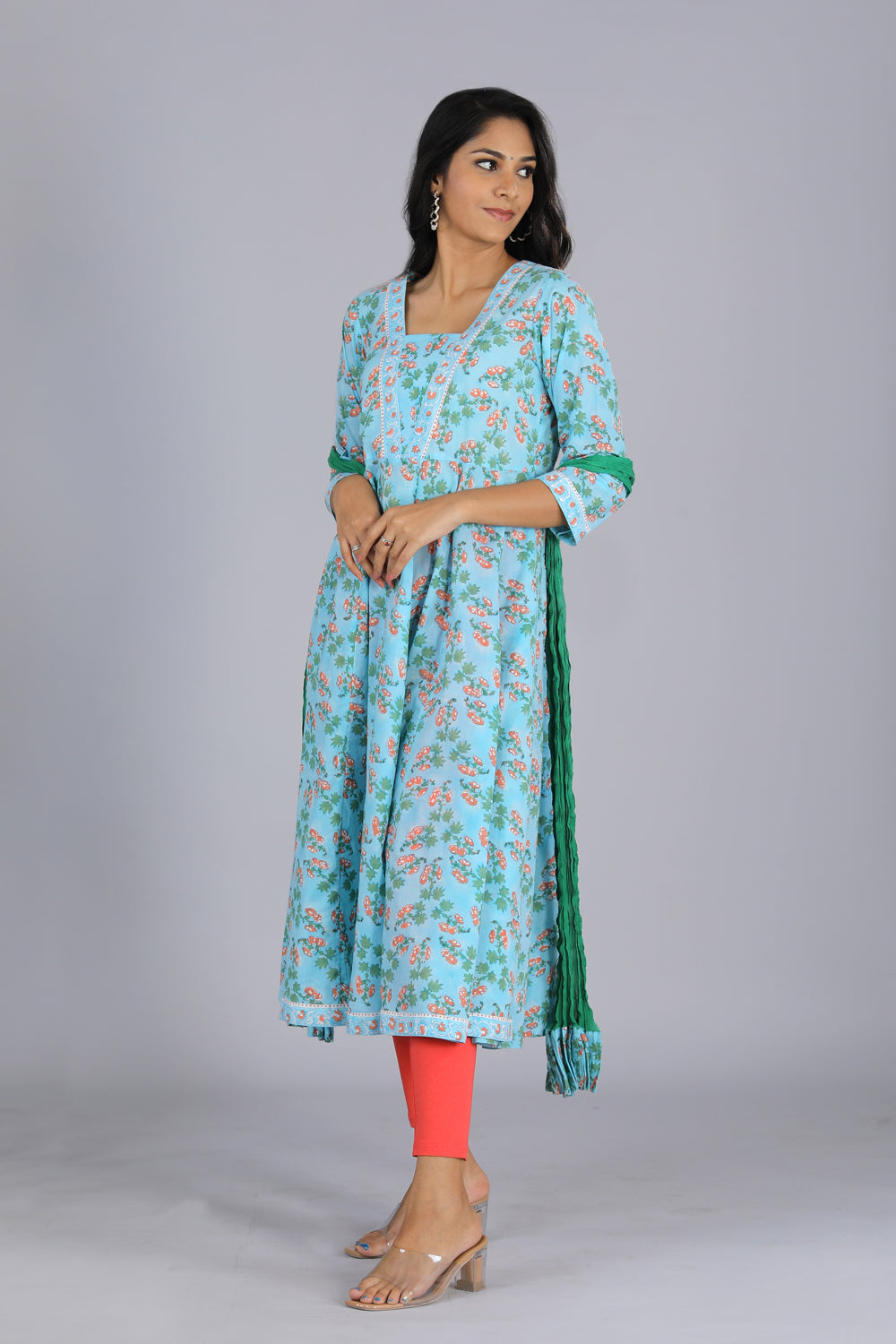 Kalanjali Ethnics Handblock printed Anarkali and dupatta set - view 8