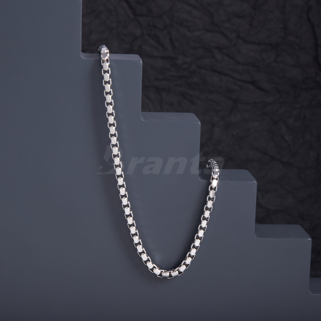 Branta Silver Stainless Steel Italian Box Chain For Men (21.5 Inch) - view 3