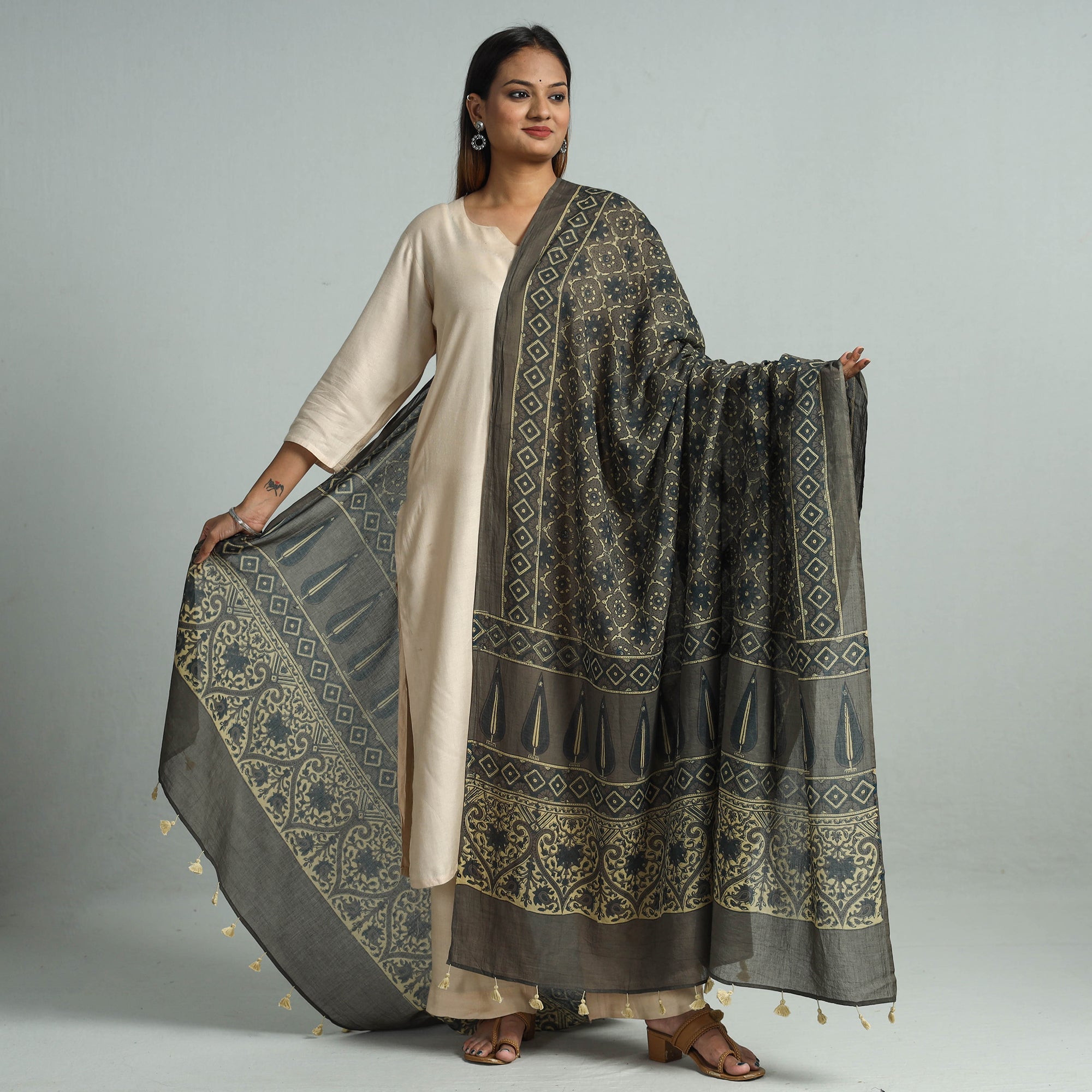 AJRAKH BY SUFIYAN ISMAIL KHATRI Brown - Hand Block Printed Cotton Ajrakh Dupatta 40