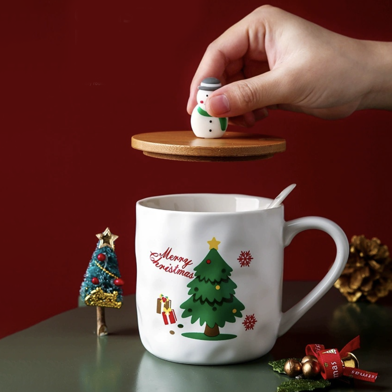 Nestasia Christmas Cup With Wooden Lid