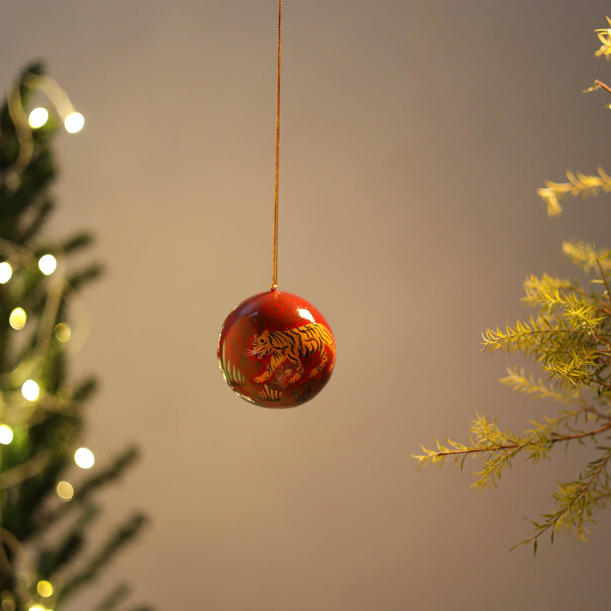 CRAFTVERA Ball - Kashmir Handpainted Christmas Ornament 05