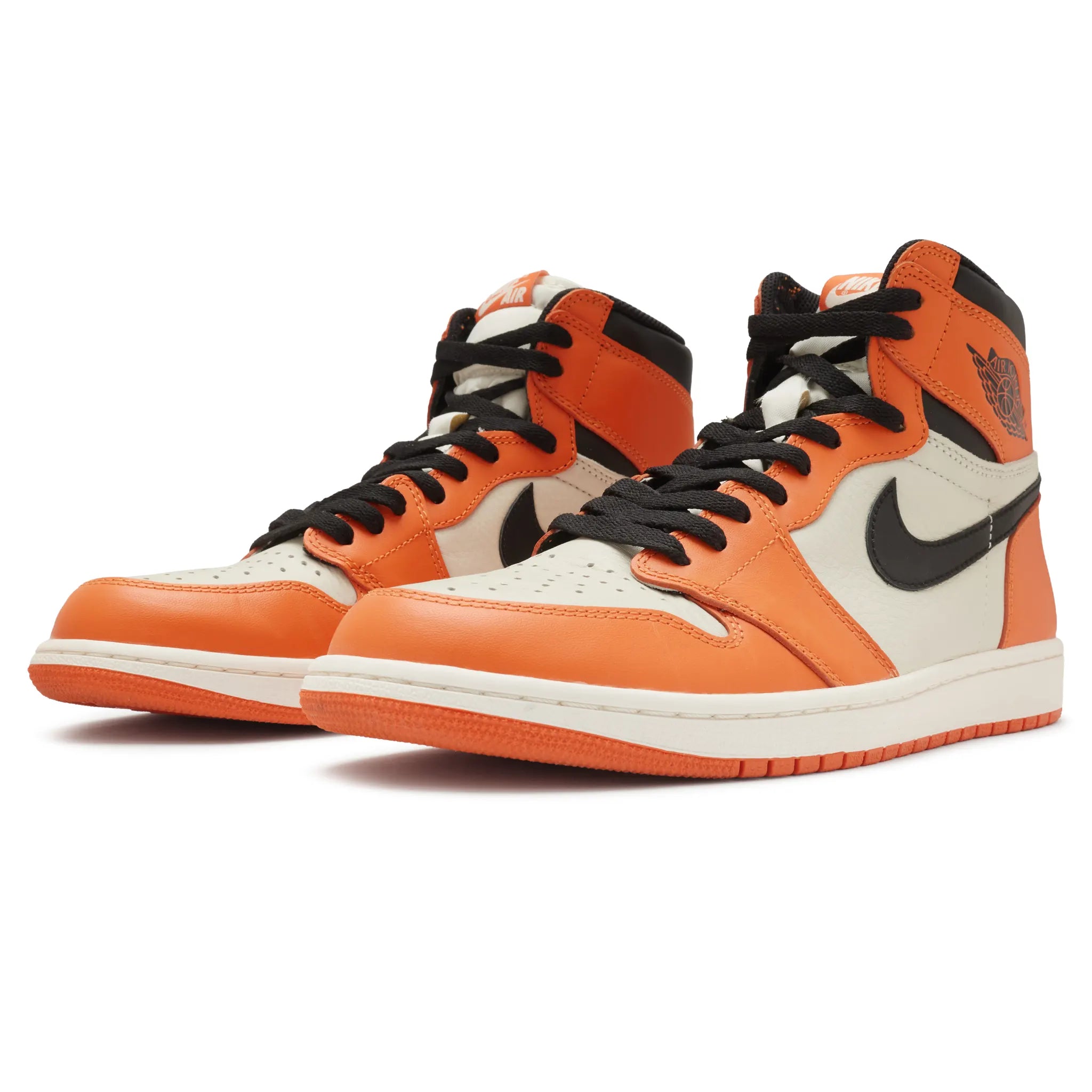 Preloved - Air Jordan 1 Retro High OG Reverse Shattered Backboard (2016) - view 2