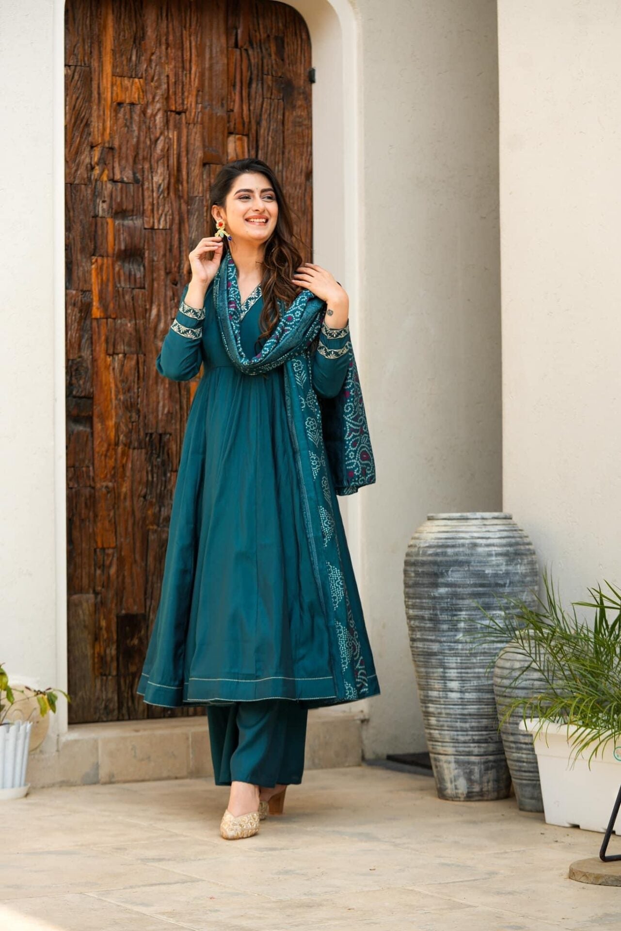 Idaho-o Minimal Bloom Muslin Suit Set - view 2