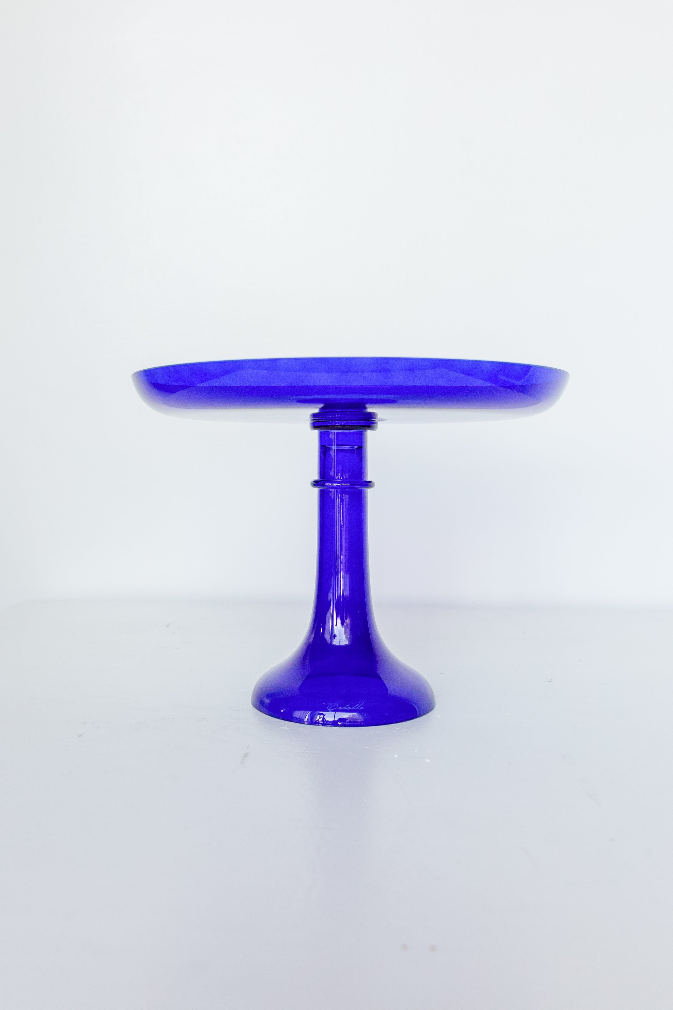 Cake stand royal – Estelle Colored Glass Estelle Cake Stand {Royal Blue}