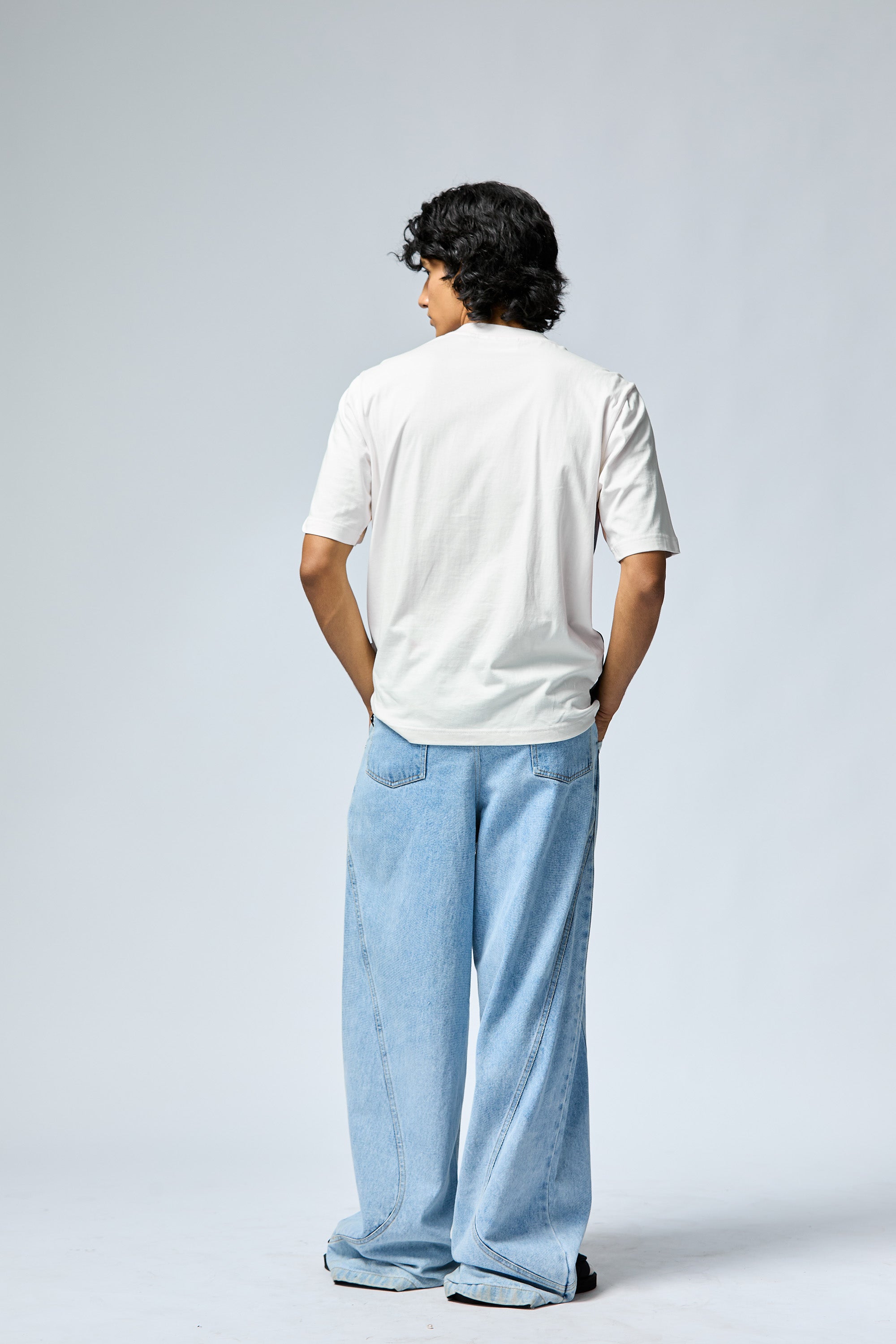 Kilogram 'lumen Fade' T-shirt - view 4