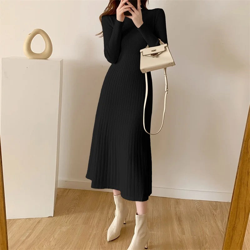 Alamode By Akanksha Misty Premium Woolen Knitted Midi Dress - view 3