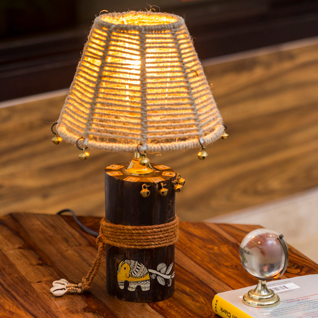 EXCLUSIVELANE 'The Jute-Shade Log' Madhubani Handpainted Table Lamp In Wood