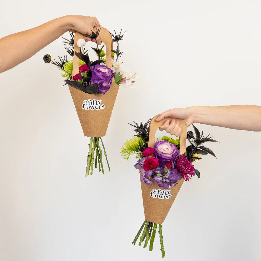 FiftyFlowers Beetlejuice Halloween Flower Bouquet Bar Kit