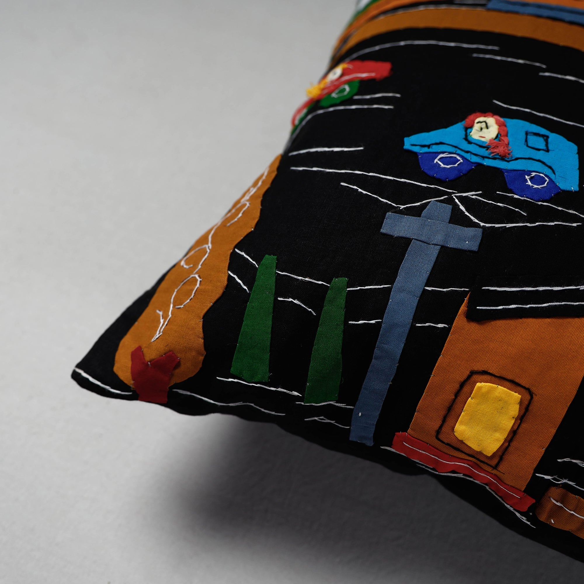 ASHOKA ASSEMBLE - CELEBRATING CRAFTS OF ODISHA Black - Pipli Applique Work Cotton Cushion Cover (16 x 16 in) - view 2