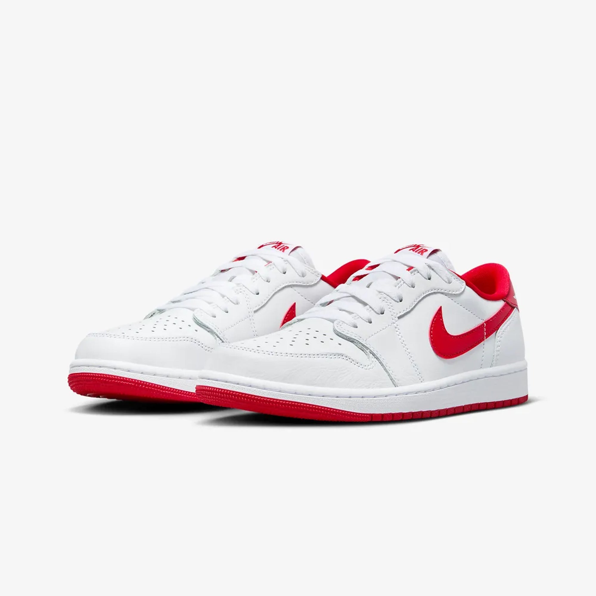 Jordan | AIR JORDAN 1 LOW OG { WHITE/RED