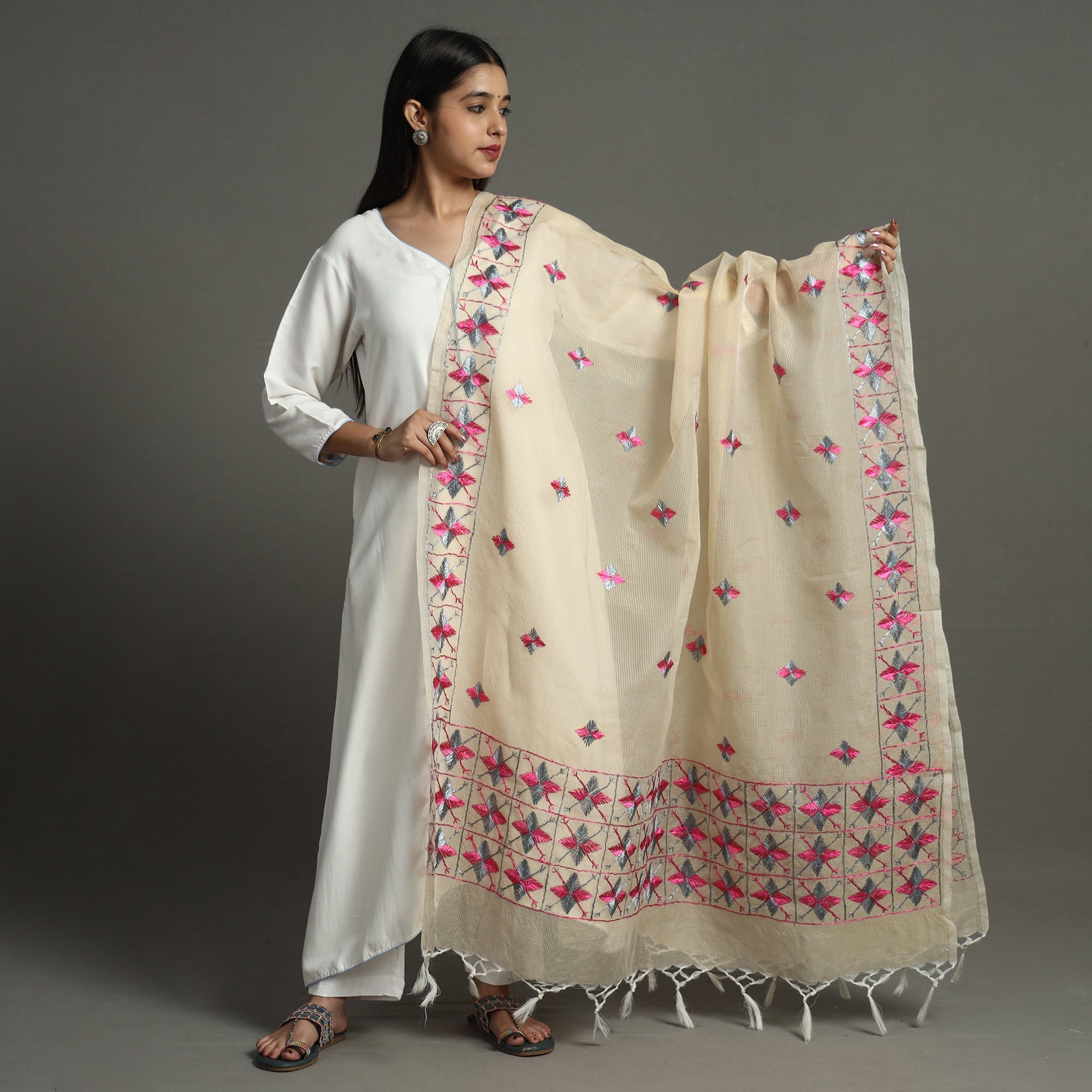 ITOKRI CRAFTS INITIATIVE Beige - Phulkari Hand Embroidery Kota Doria Chanderi Silk Dupatta with Tassels 17