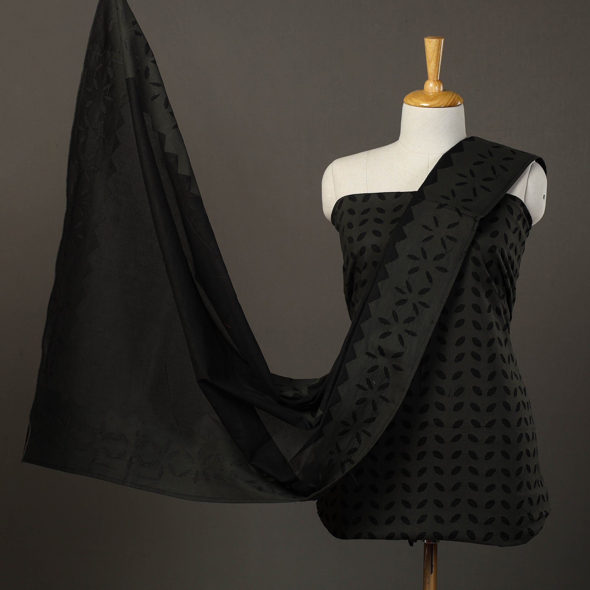 SHADES OF MARUDHARA Black - 3pc Cut Work Cotton Barmer Applique Dress Material 41