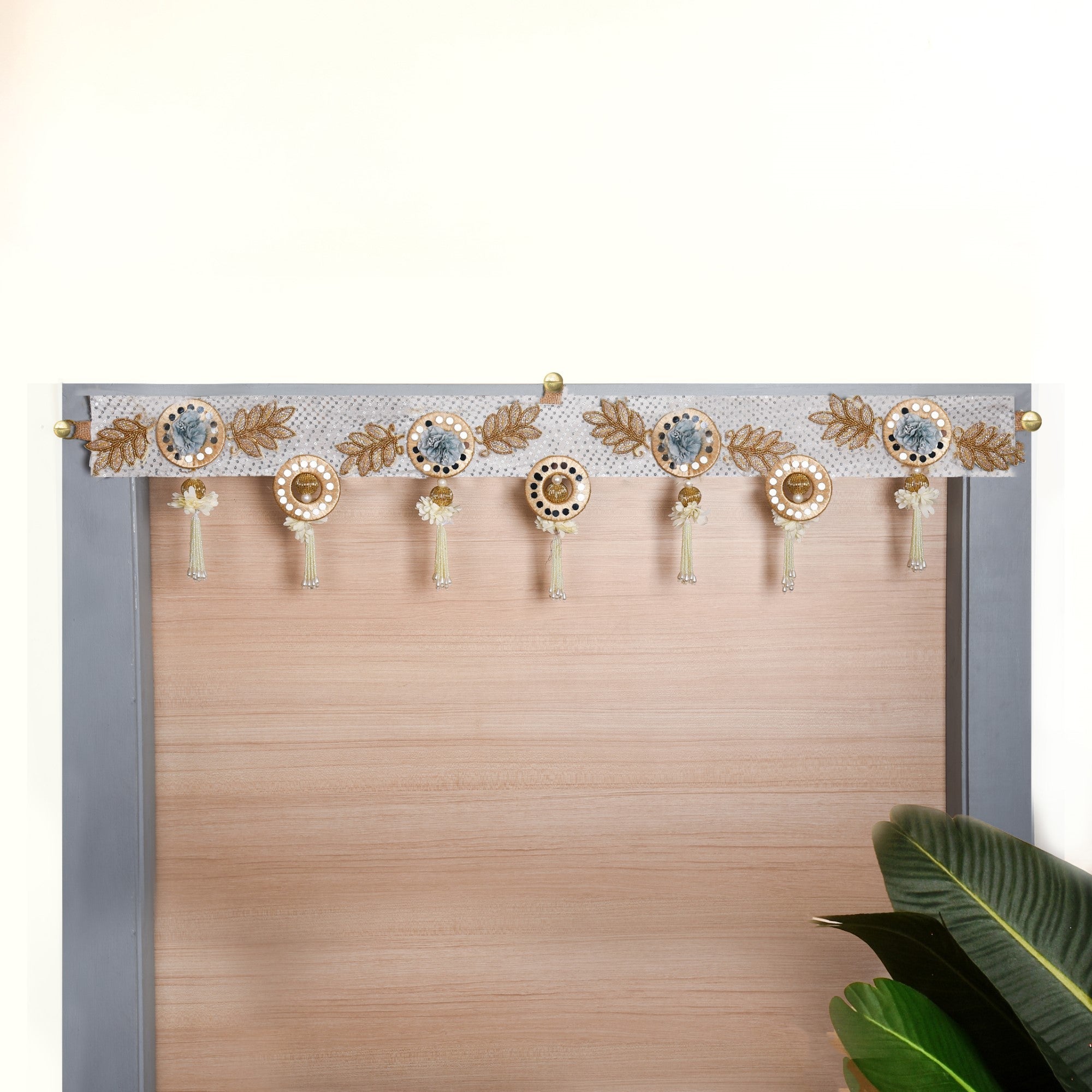 Nestasia White Flora Toran For Home Decor - view 2