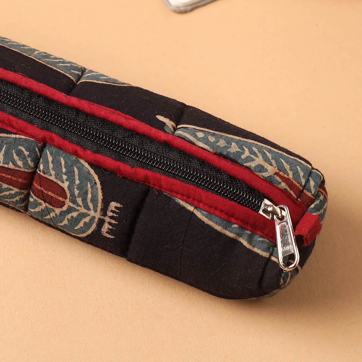 NOORI BAZAR Black - Handmade Quilted Cotton Pencil Pouch 01 - view 2
