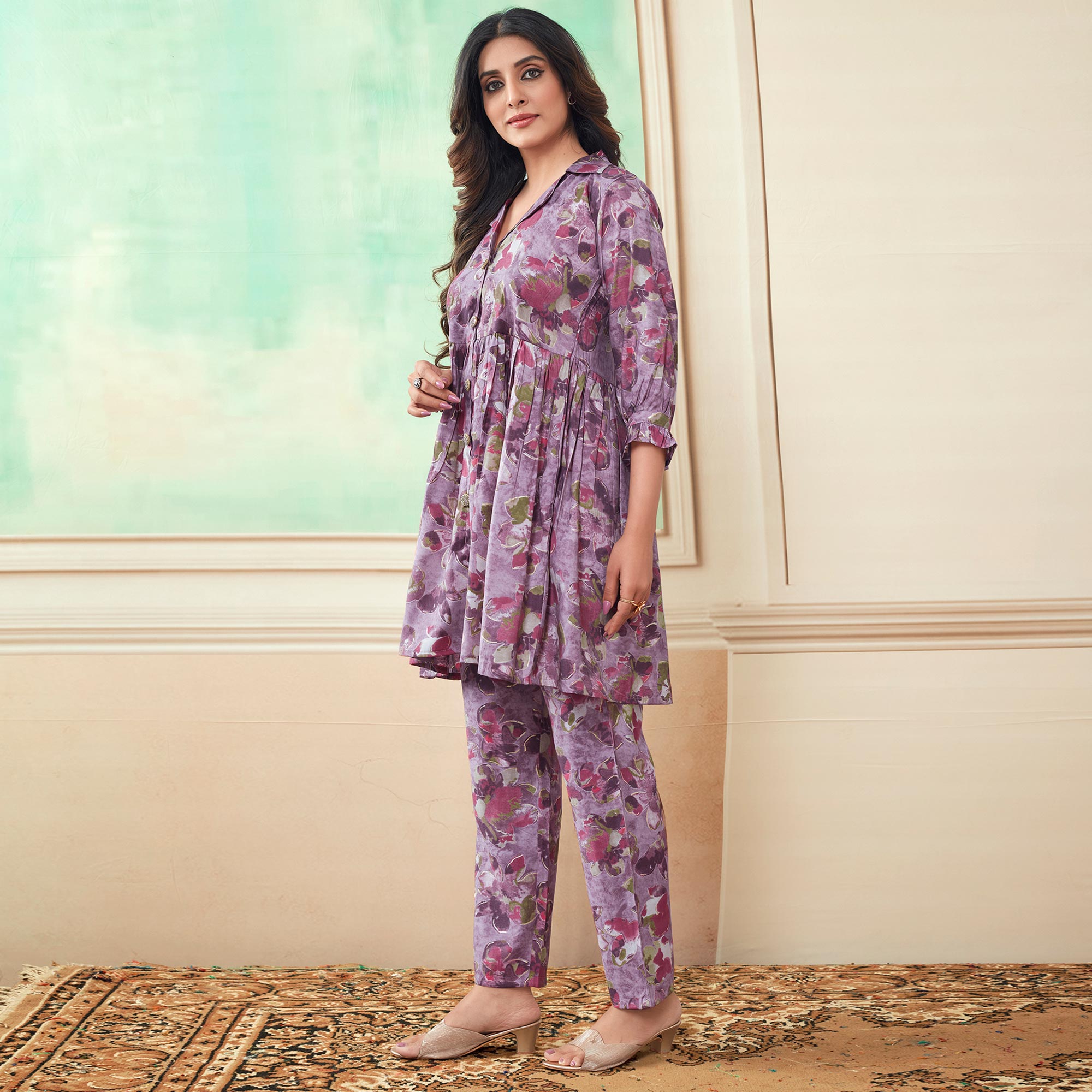 Peachmode Lavender Floral Foil Printed Chanderi Silk Co Ord Set - view 4