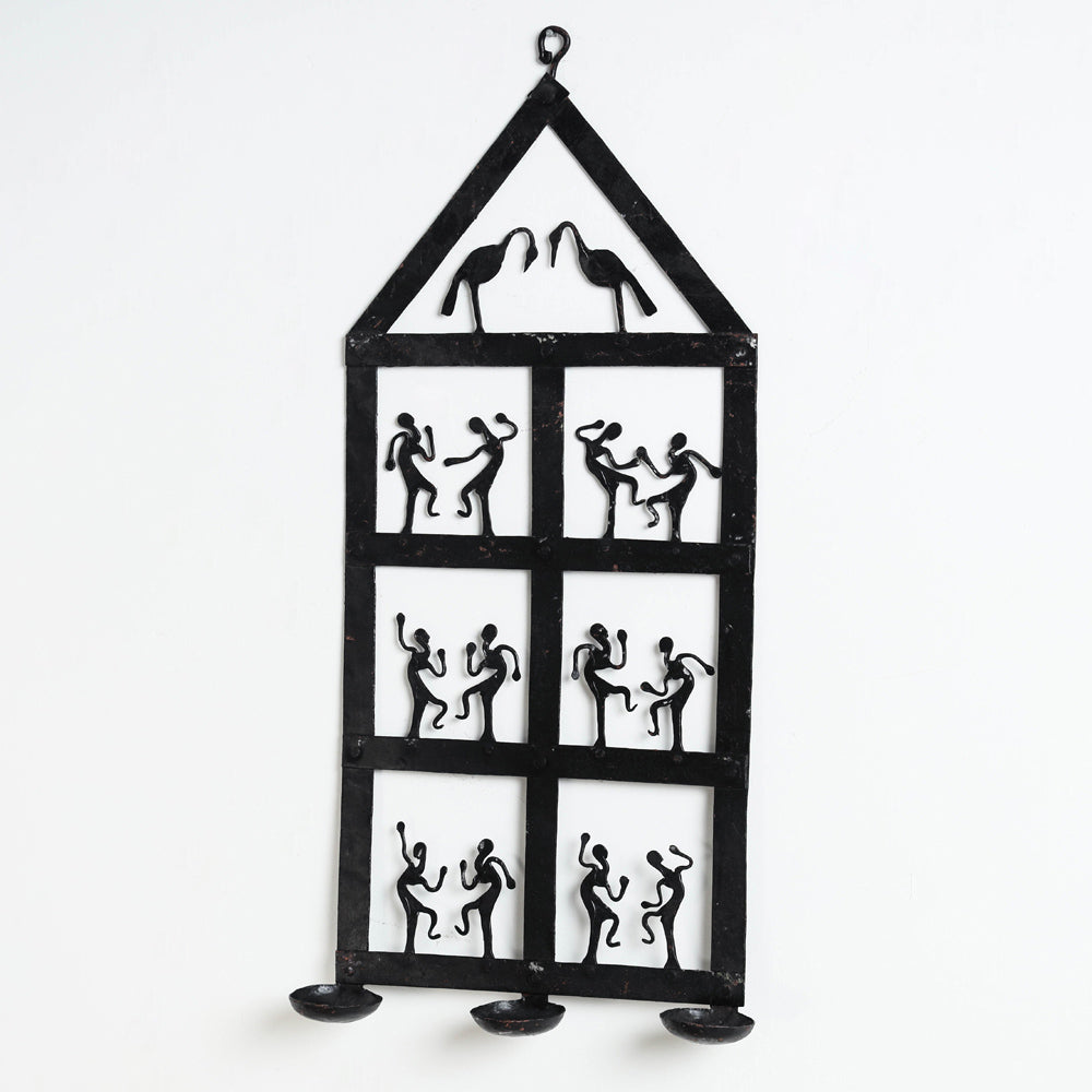 CHHATTISGARH HASTSHILP VIKAS BOARD Bastar Tribal Wrought Penal Diya / Candle Stand - view 2