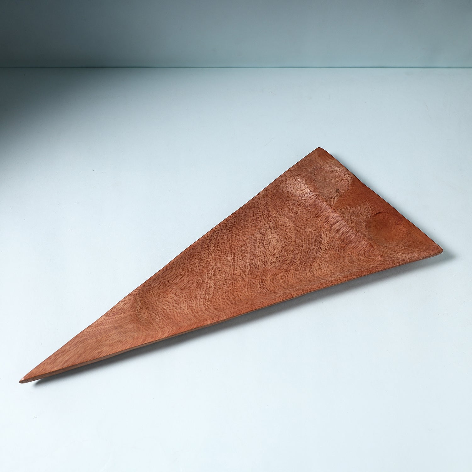 ITOKRI CRAFTS INITIATIVE Brown - Hand Carved Natural Mahogany Wooden Triangle Tray (19 x 8 in) - view 2