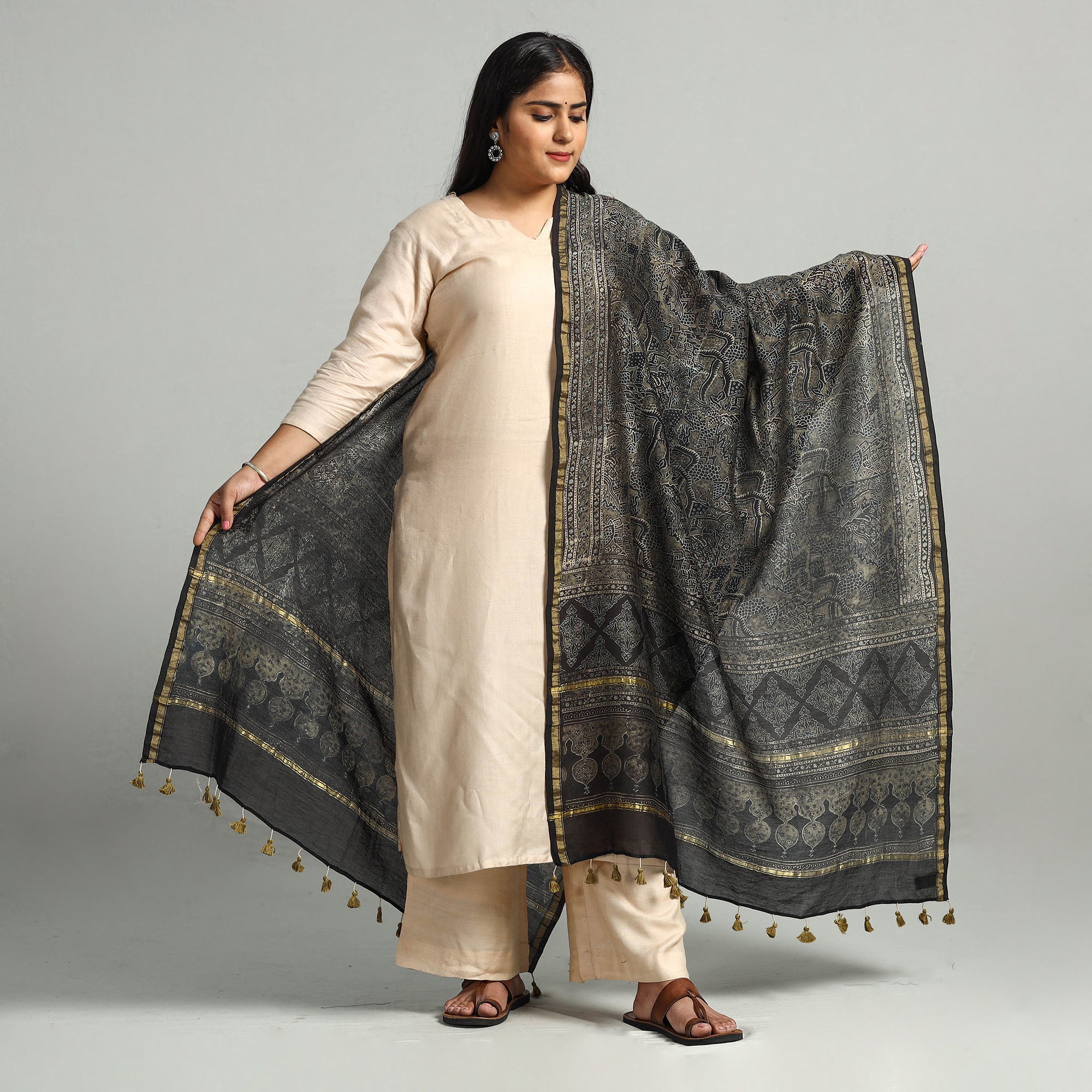 AJRAKH BY SUFIYAN ISMAIL KHATRI Black - Block Printed Chanderi Silk Handloom Ajrakh Dupatta 18