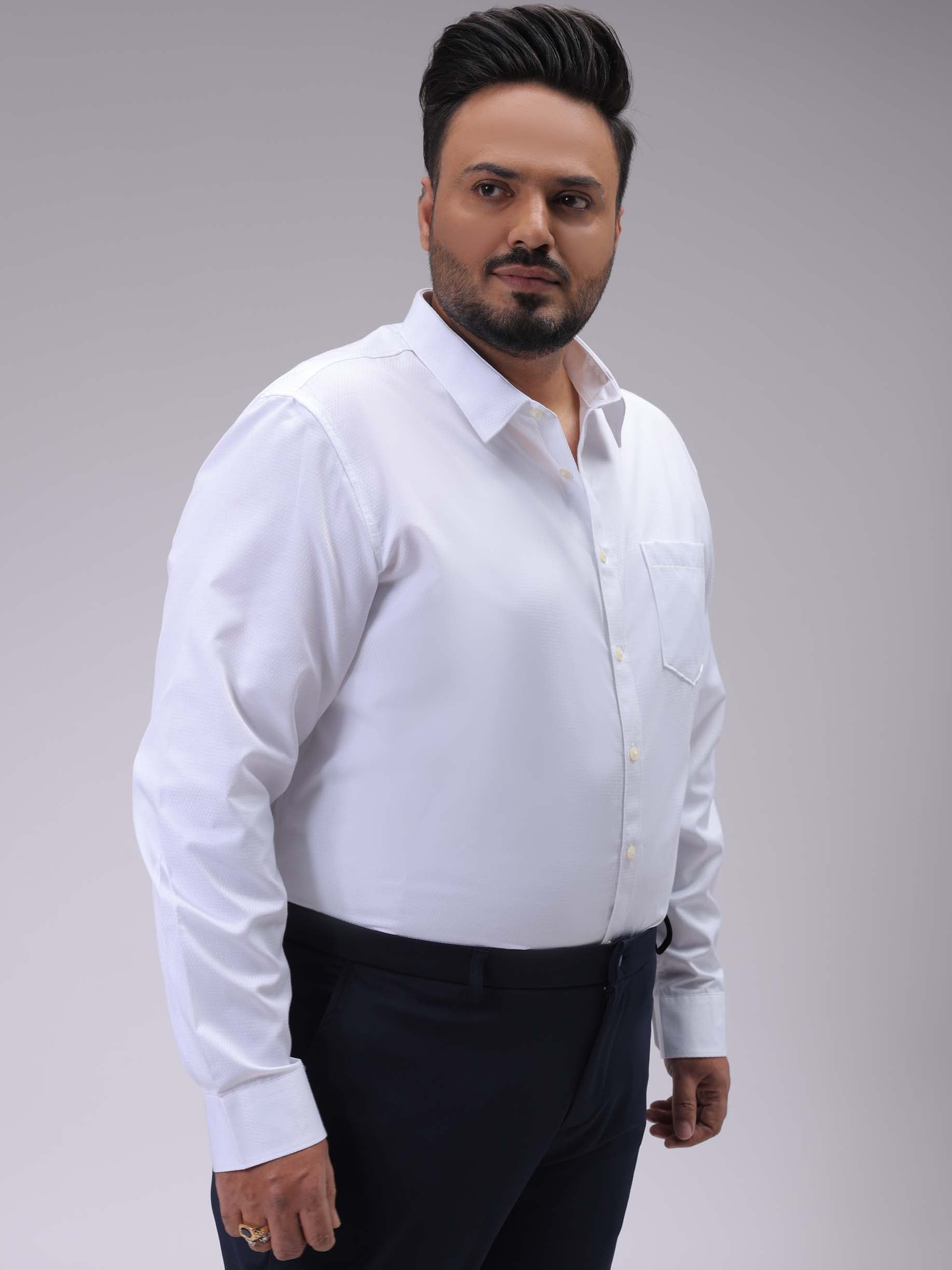 HARDSODA Men's Plus Size White Regular Fit Solid Formal Shirt - view 2