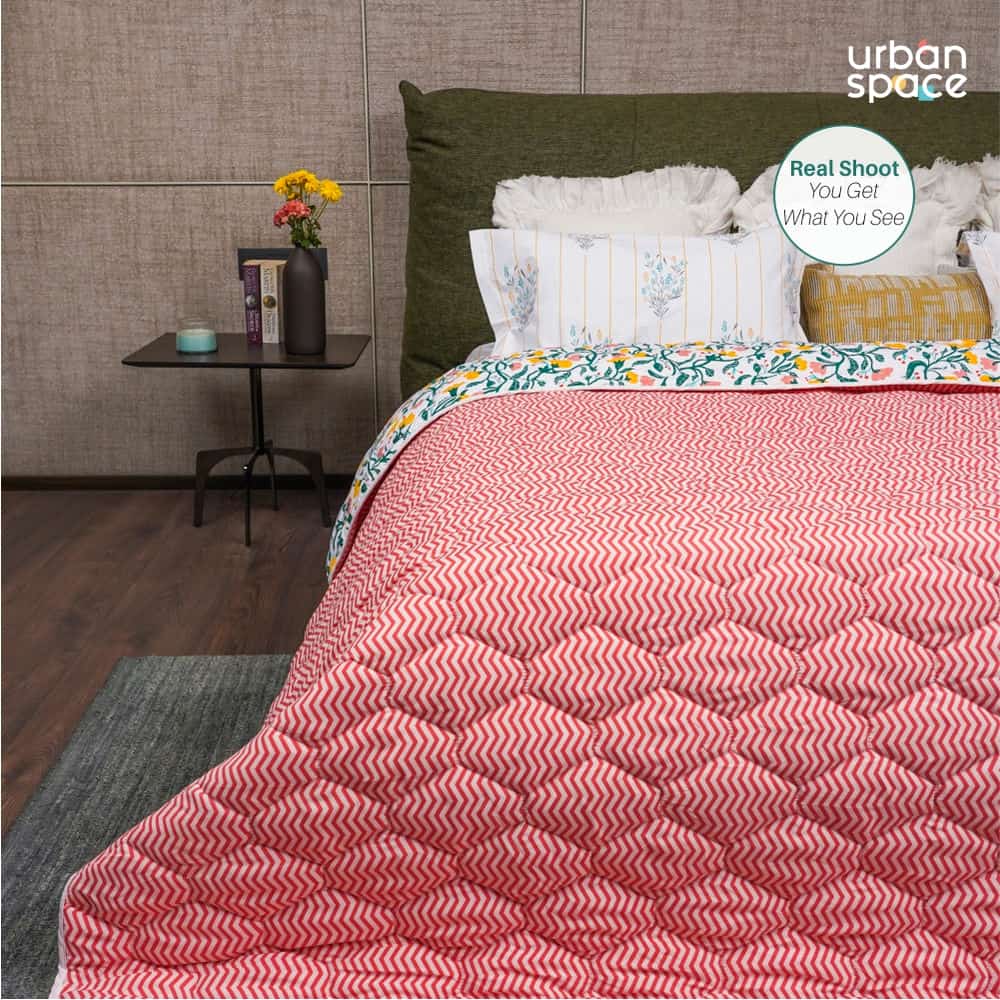 Urban Space -Home Furnishing Store Fluffy & Heavy 200 GSM Microfiber Reversible Quilted Winter Comforters (kashmir Peach-Single, Double)