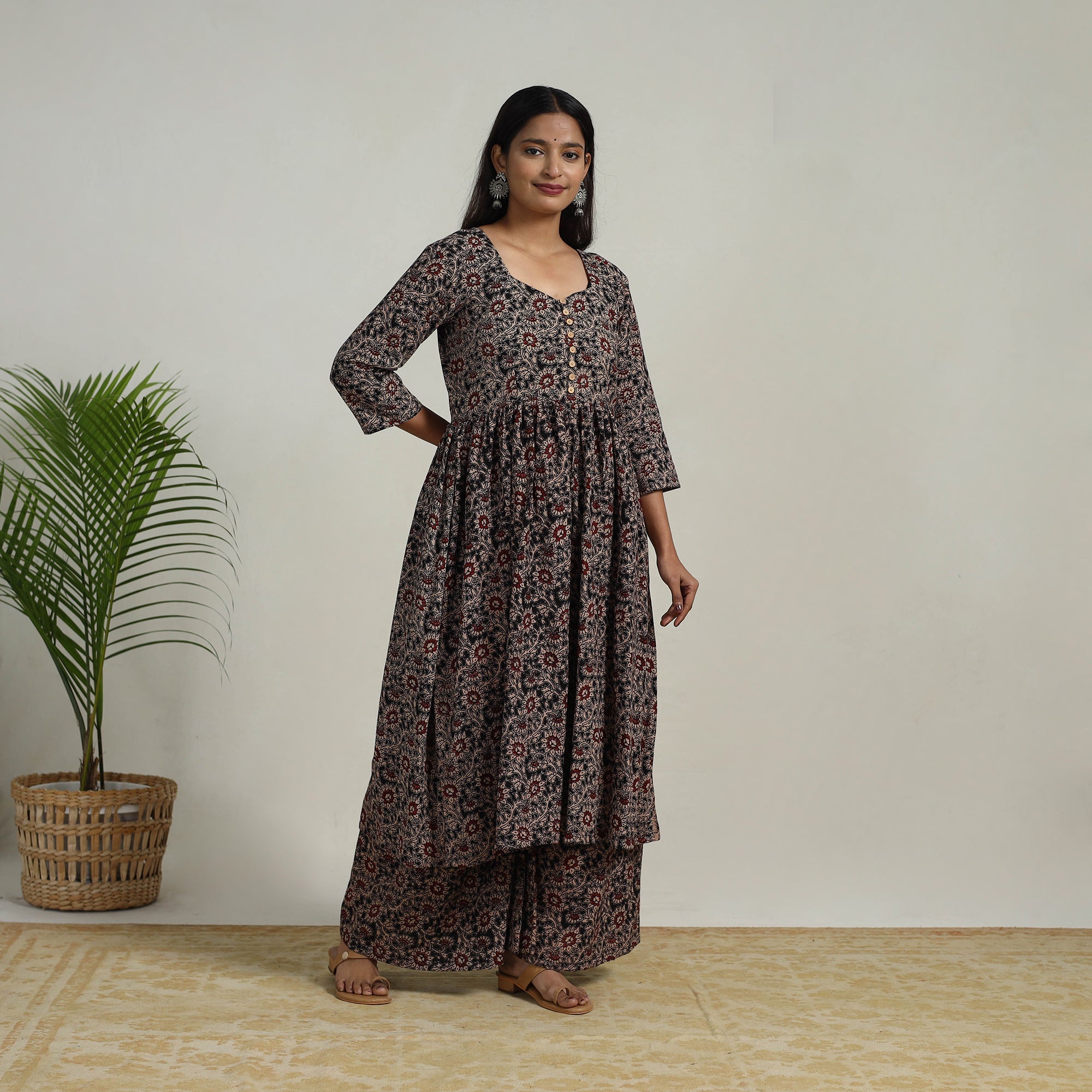 ITOKRI CASUALS Black - Flared Cotton Block Print Kalamkari Kurta Set 03 - view 2