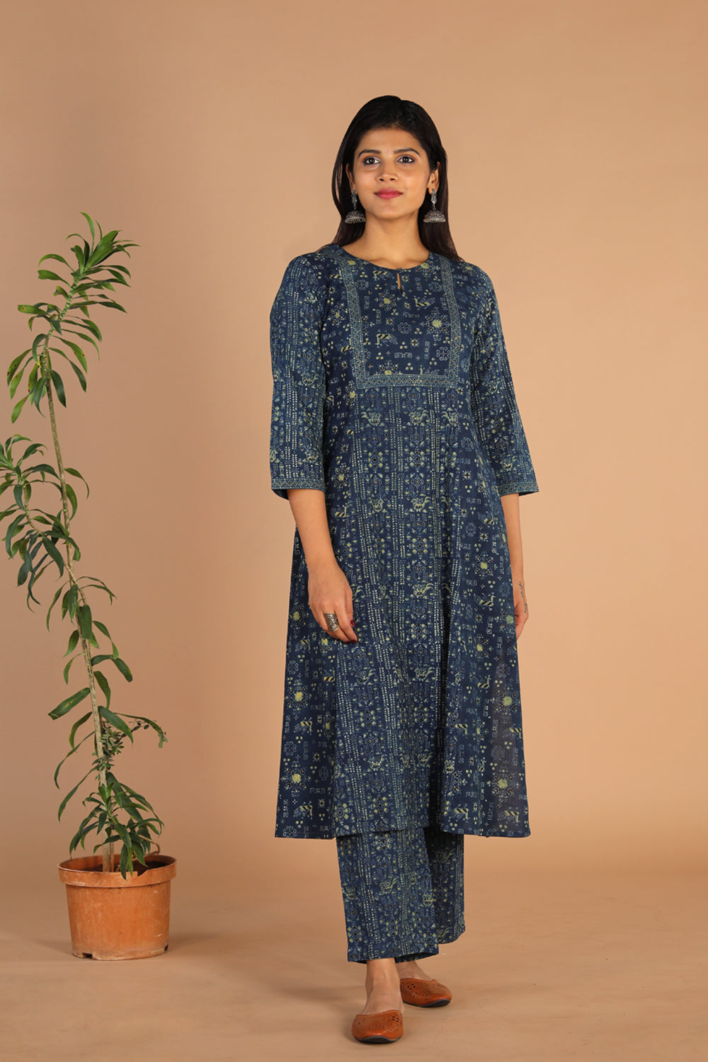 Kalanjali Ethnics Indigo Ajrak handblock printed cotton kurta , pants set - view 9