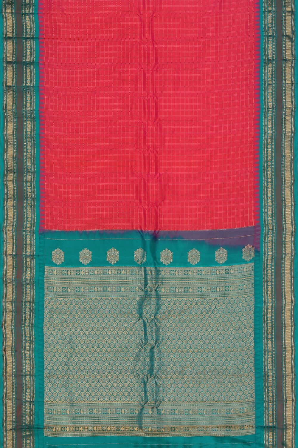 Kalanjali Gadwal Silk Fuchsia-Pink Kattam Saree - view 3