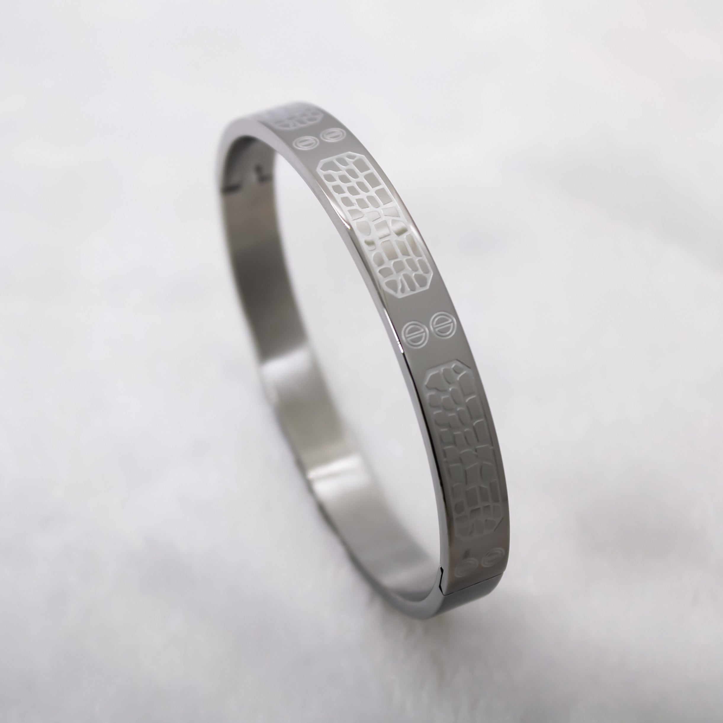 Branta Premium Stone Wall Silver Men's Bracelet