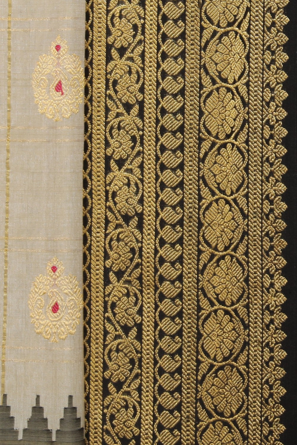 Kalanjali Gadwal Silk Off-White Saree – Women's - view 2