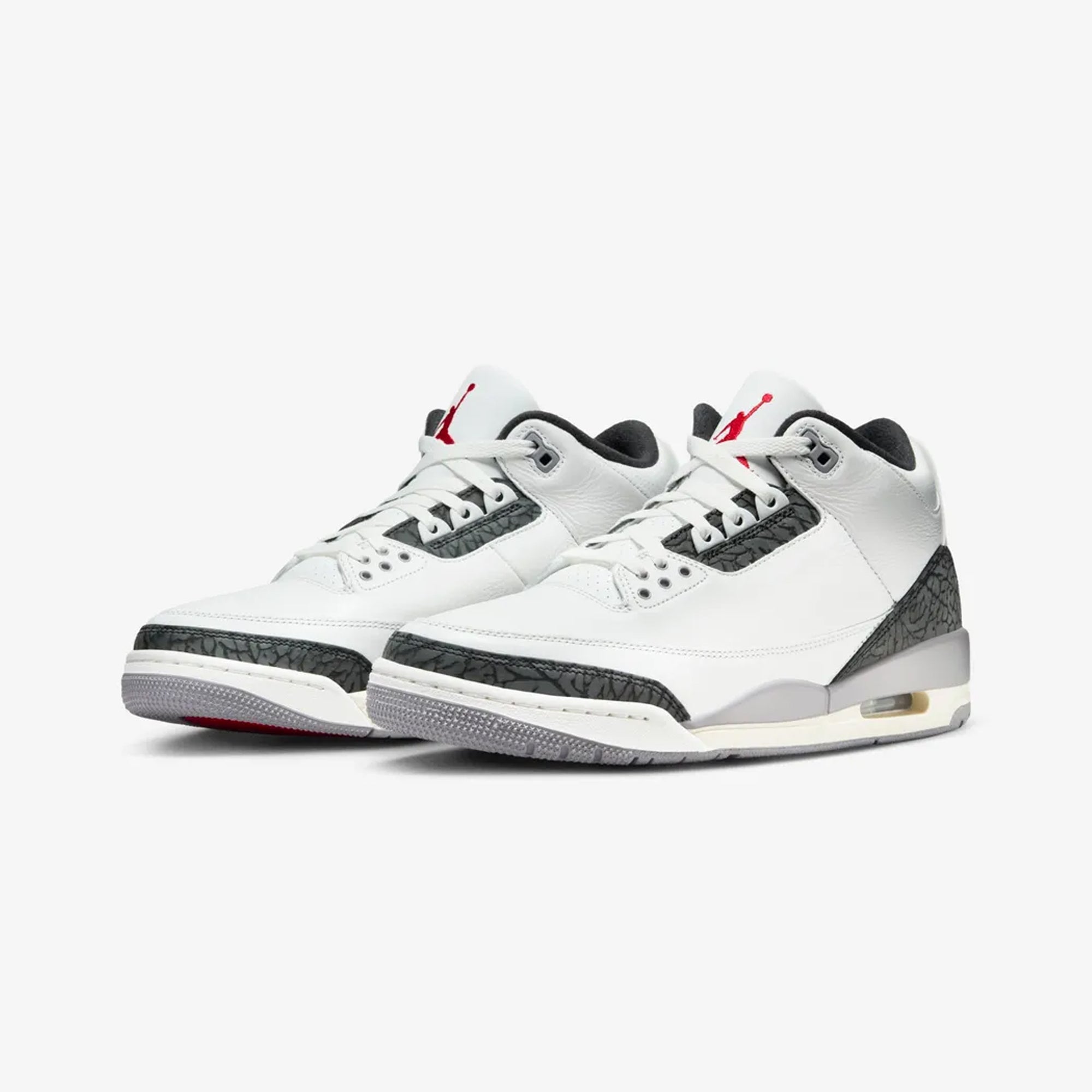 Jordan | Air Jordan 3 { "cement Grey" - view 3