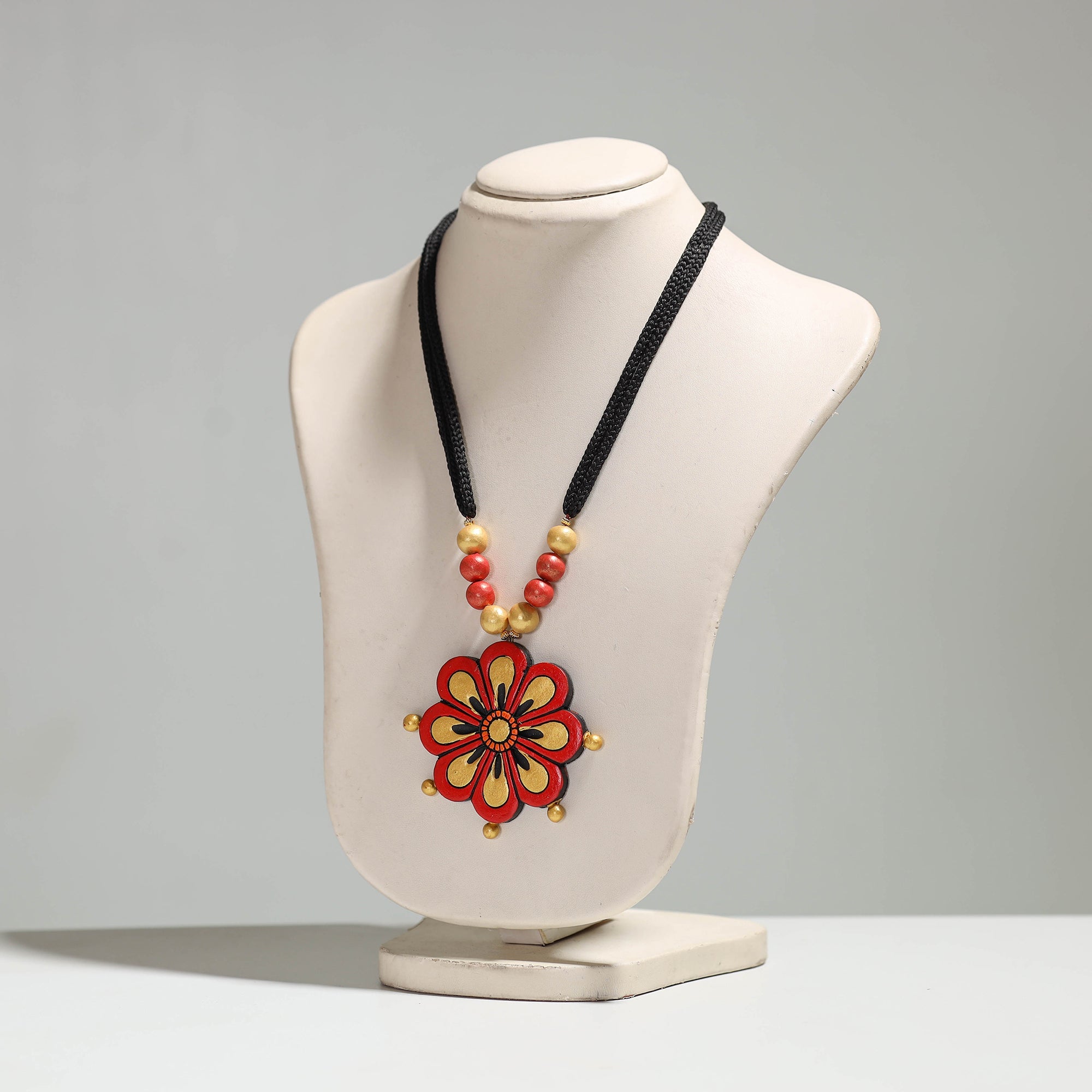 KHUSHBASH - HAPPY LOOM OF EAST Bishnupur Handpainted Terracotta Necklace 78