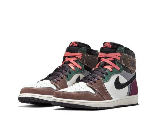Sneaker Cafe Mumbai Jordan 1 Retro High OG Hand Crafted - view 2