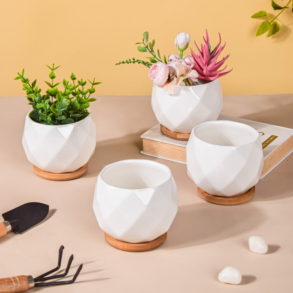 Nestasia White Ceramic Planter Diamond Pattern Set Of 4